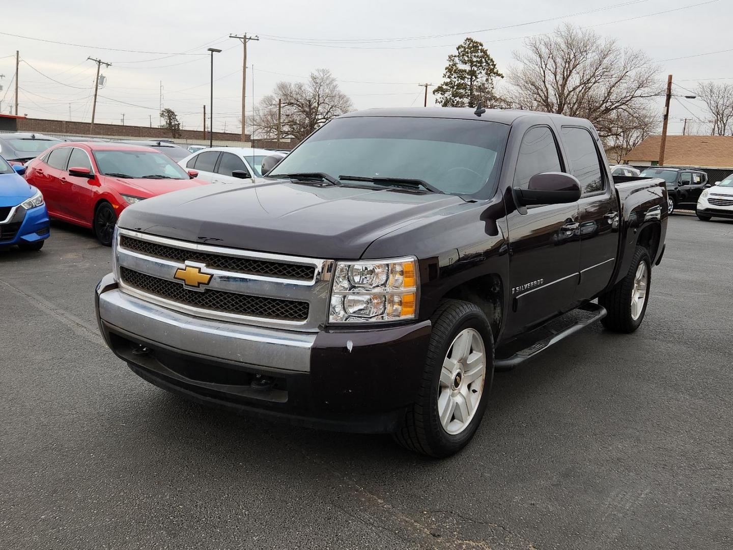 2008 PURPLE Chevrolet Silverado 1500 LT w/1LT (2GCEC13J281) with an ENGINE, VORTEC 5.3L V8 SFI WITH ACTIVE FUEL MANAGEMENT engine, located at 4110 Avenue Q, Lubbock, 79412, 33.556553, -101.855820 - Photo#3