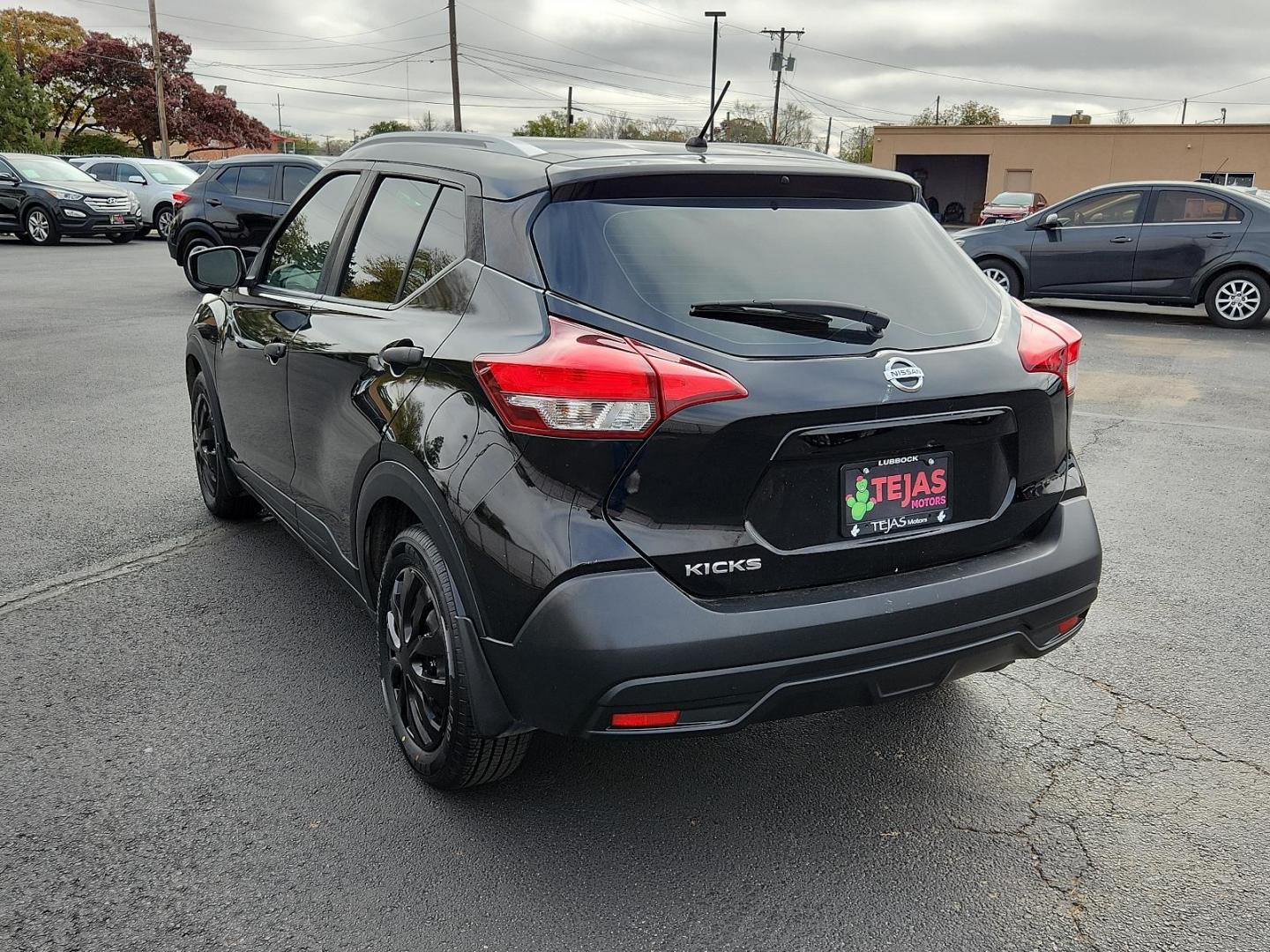 2019 Black /Grey Nissan Kicks S (3N1CP5CU7KL) with an Engine: 1.6L DOHC 16V 4-Cylinder engine, located at 4110 Avenue Q, Lubbock, 79412, 33.556553, -101.855820 - 12/04/2024 INSPECTION IN ENVELOPE GOD - Photo#3