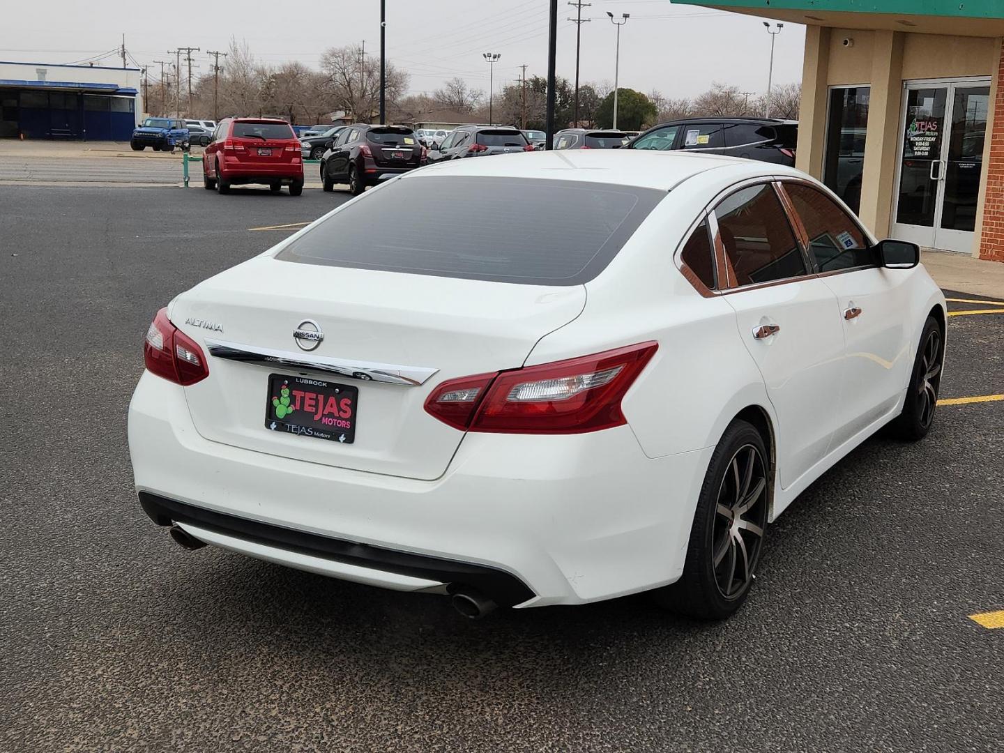 2018 Nissan Altima 2.5 S (1N4AL3AP1JC) with an Engine: 2.5L DOHC 16-Valve 4-Cylinder engine, located at 4110 Avenue Q, Lubbock, 79412, 33.556553, -101.855820 - Photo#1