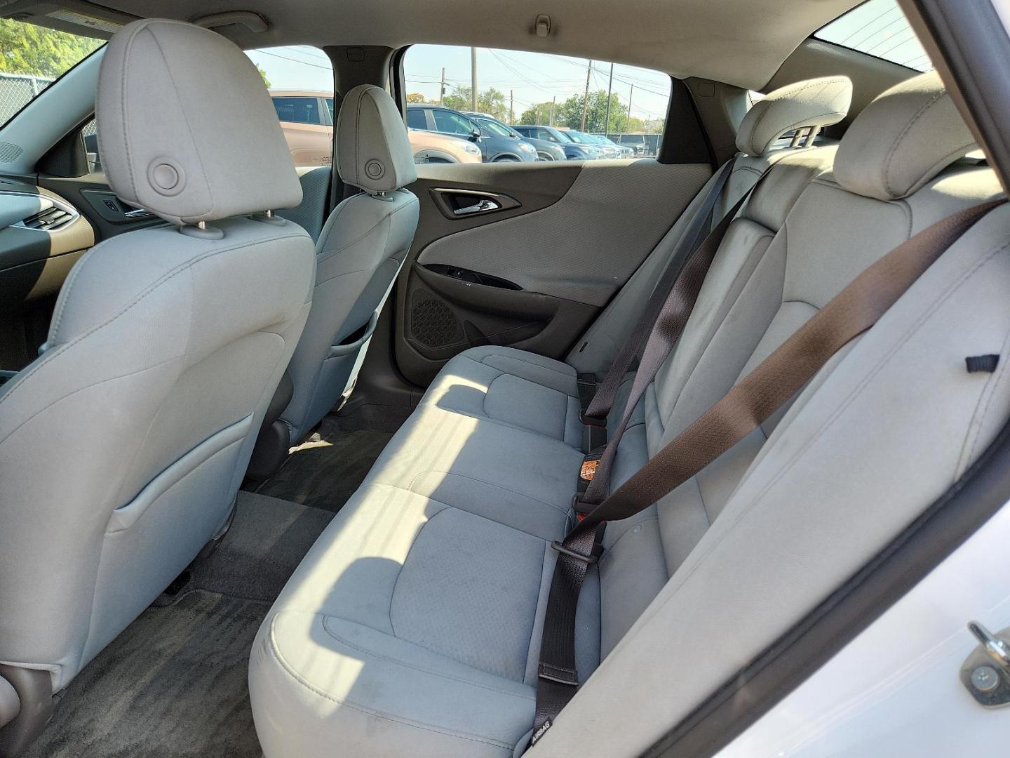 2018 White /Dark Atmosphere/Medium Ash Gray - H1H Chevrolet Malibu LS (1G1ZB5ST4JF) with an ENGINE, 1.5L TURBO DOHC 4-CYLINDER DI engine, located at 4110 Avenue Q, Lubbock, 79412, 33.556553, -101.855820 - 08/23/2023 INSPECTION IN ENVELOPE GOD 08/26/2023 KEY IN ENVELOPE GOD - Photo#7