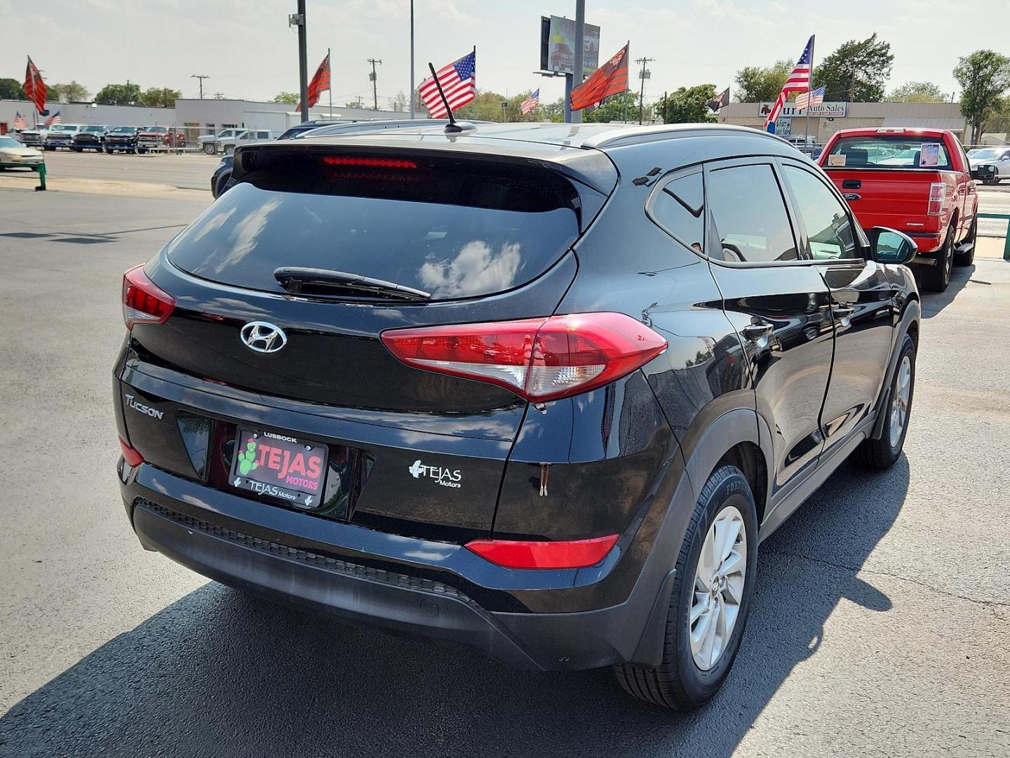 2016 Ash Black - TCM /Gray - TGG Hyundai Tucson SE (KM8J33A49GU) with an Engine: 2.0L DOHC 16V I4 w/CVVT MPI engine, located at 4110 Avenue Q, Lubbock, 79412, 33.556553, -101.855820 - 08/01/2024 KEY AND INSPECTION IN ENVELOPE GOD - Photo#1