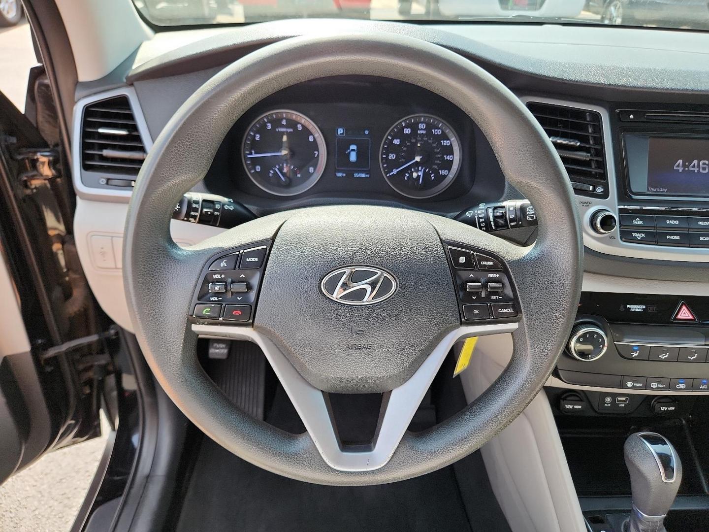 2016 Ash Black - TCM /Gray - TGG Hyundai Tucson SE (KM8J33A49GU) with an Engine: 2.0L DOHC 16V I4 w/CVVT MPI engine, located at 4110 Avenue Q, Lubbock, 79412, 33.556553, -101.855820 - 08/01/2024 KEY AND INSPECTION IN ENVELOPE GOD - Photo#10