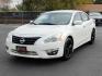 2015 White /Grey Nissan Altima 2.5 S (1N4AL3AP7FN) with an Engine: 2.5L DOHC 16-Valve I-4 engine, located at 4110 Avenue Q, Lubbock, 79412, 33.556553, -101.855820 - 12/04/2024 INSPECTION IN ENVELOPE GOD - Photo#5