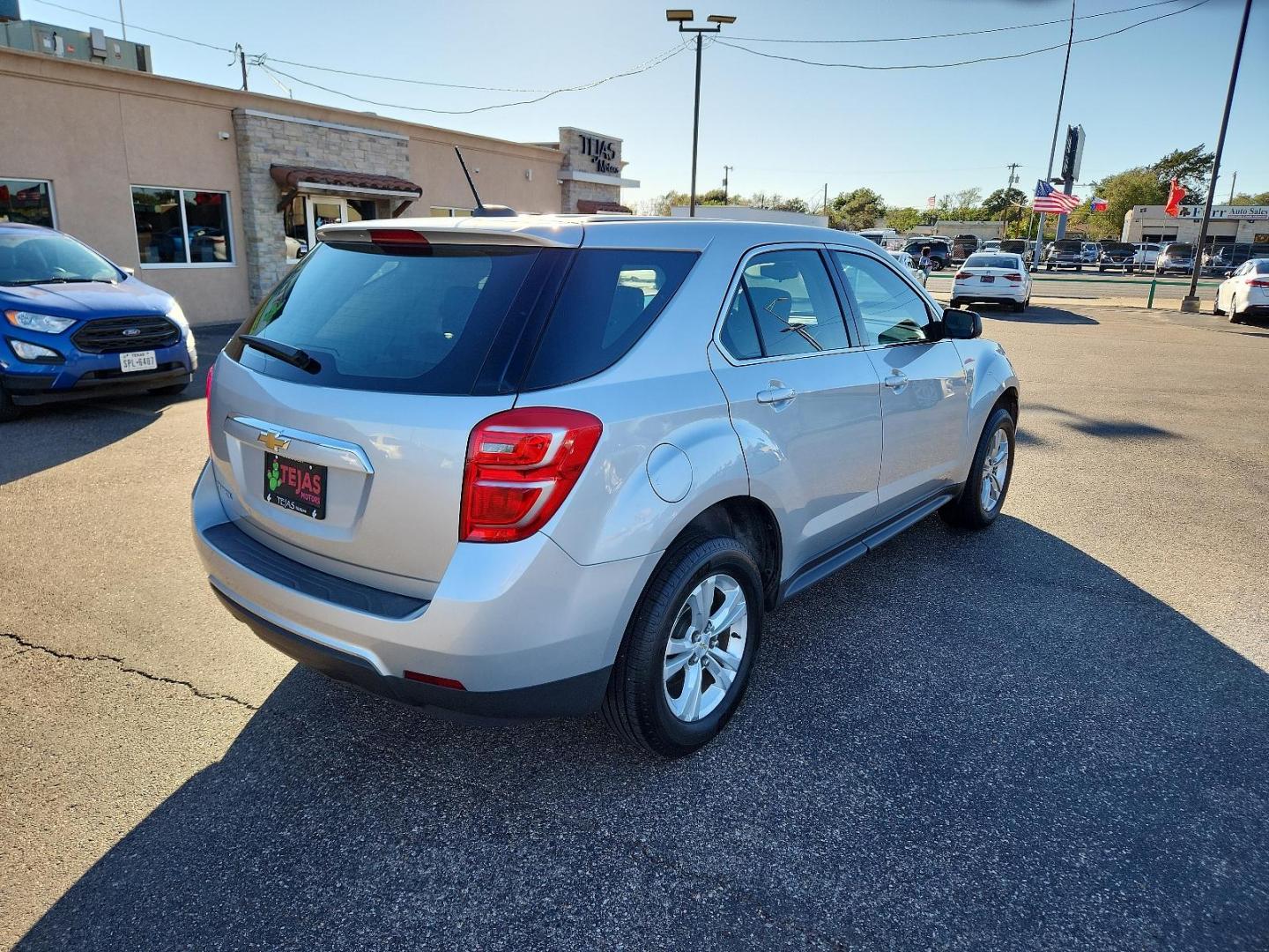 2017 SILVER Chevrolet Equinox LS (2GNALBEK3H1) with an ENGINE, 2.4L DOHC 4-CYLINDER SIDI (SPARK IGNITION DIRECT INJECTION) engine, located at 4110 Avenue Q, Lubbock, 79412, 33.556553, -101.855820 - 10/21/2023 INSPECTION AND KEY IN ENVELOPE GOD - Photo#1