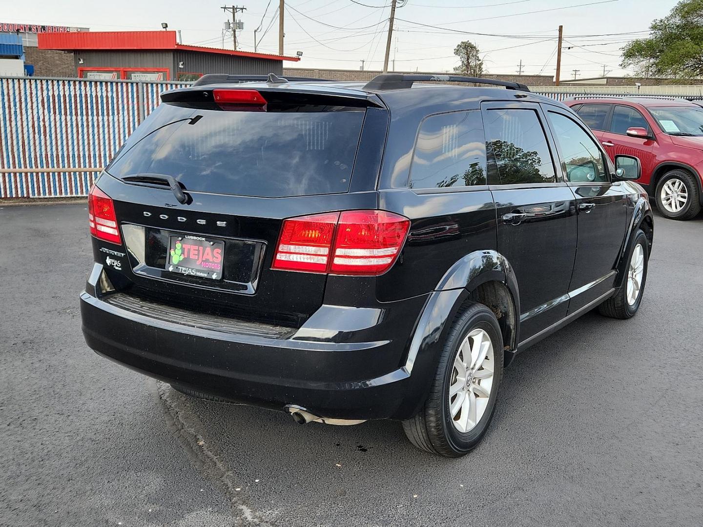 2018 Pitch Black Clearcoat - PX8 /Black - E5X9 Dodge Journey SE (3C4PDCAB9JT) with an ENGINE: 2.4L I4 DOHC 16V DUAL VVT engine, located at 4110 Avenue Q, Lubbock, 79412, 33.556553, -101.855820 - Photo#1