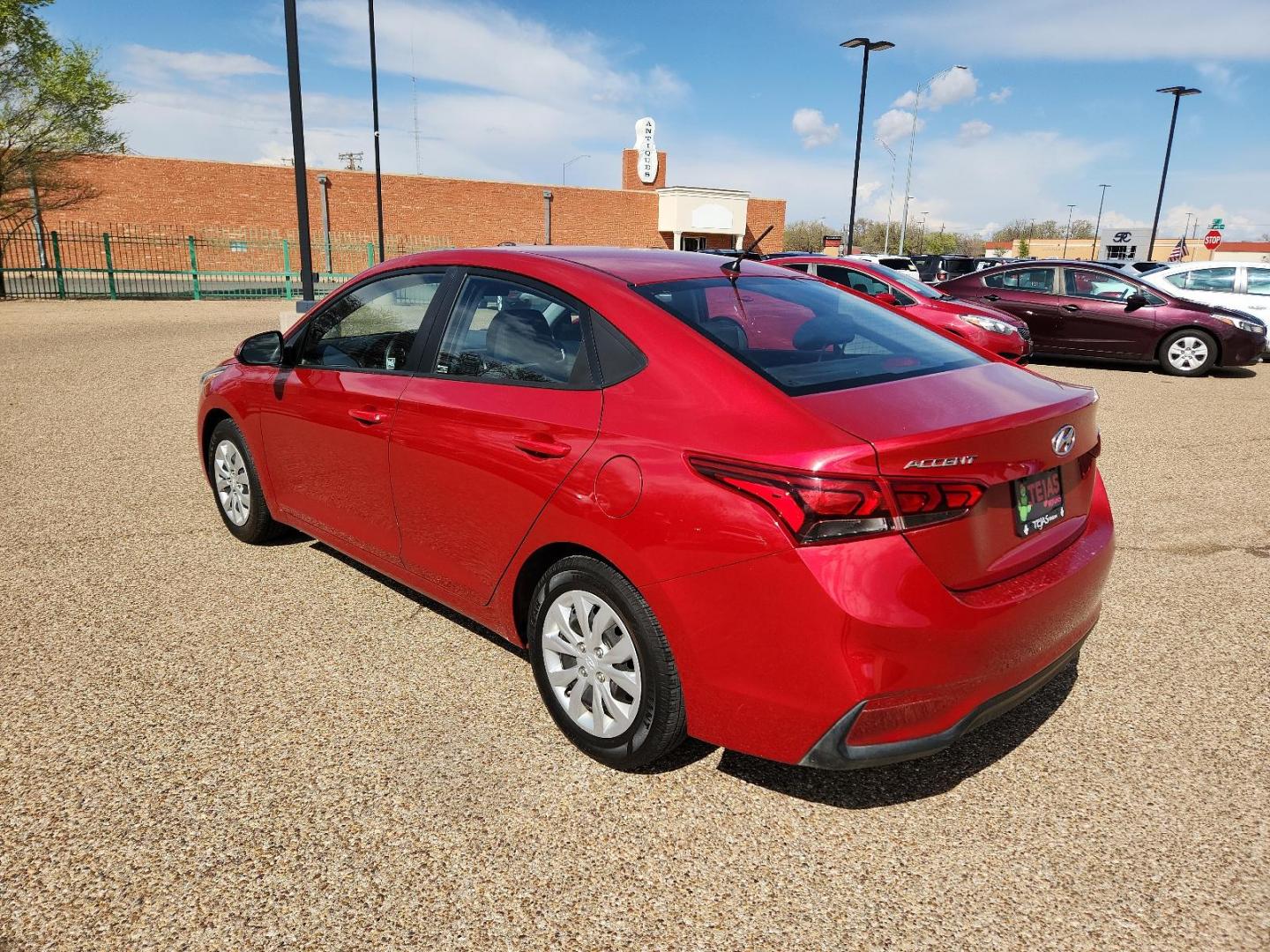 2020 RED Hyundai Accent SE (3KPC24A62LE) with an Engine: 1.6L DOHC DPI I4 w/CVVT -inc: Dual Continuously Variable Valve Timing (D-CVVT) engine, located at 4110 Avenue Q, Lubbock, 79412, 33.556553, -101.855820 - 03/09/2024 INSPECTION IN ENVELPE GOD 03/23/2024 KEY IN ENVELOPE GOD - Photo#2