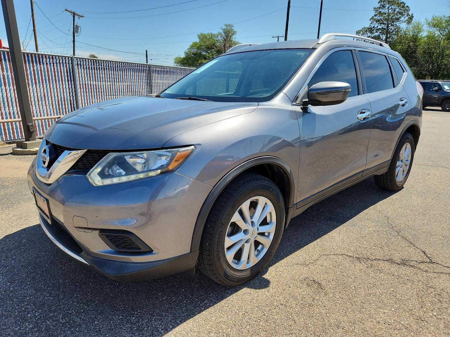 2016 GRAY /Grey Nissan Rogue SV (KNMAT2MT7GP) with an Engine: 2.5L DOHC 16-Valve I4 -inc: ECO mode engine, located at 4110 Avenue Q, Lubbock, 79412, 33.556553, -101.855820 - Photo#1