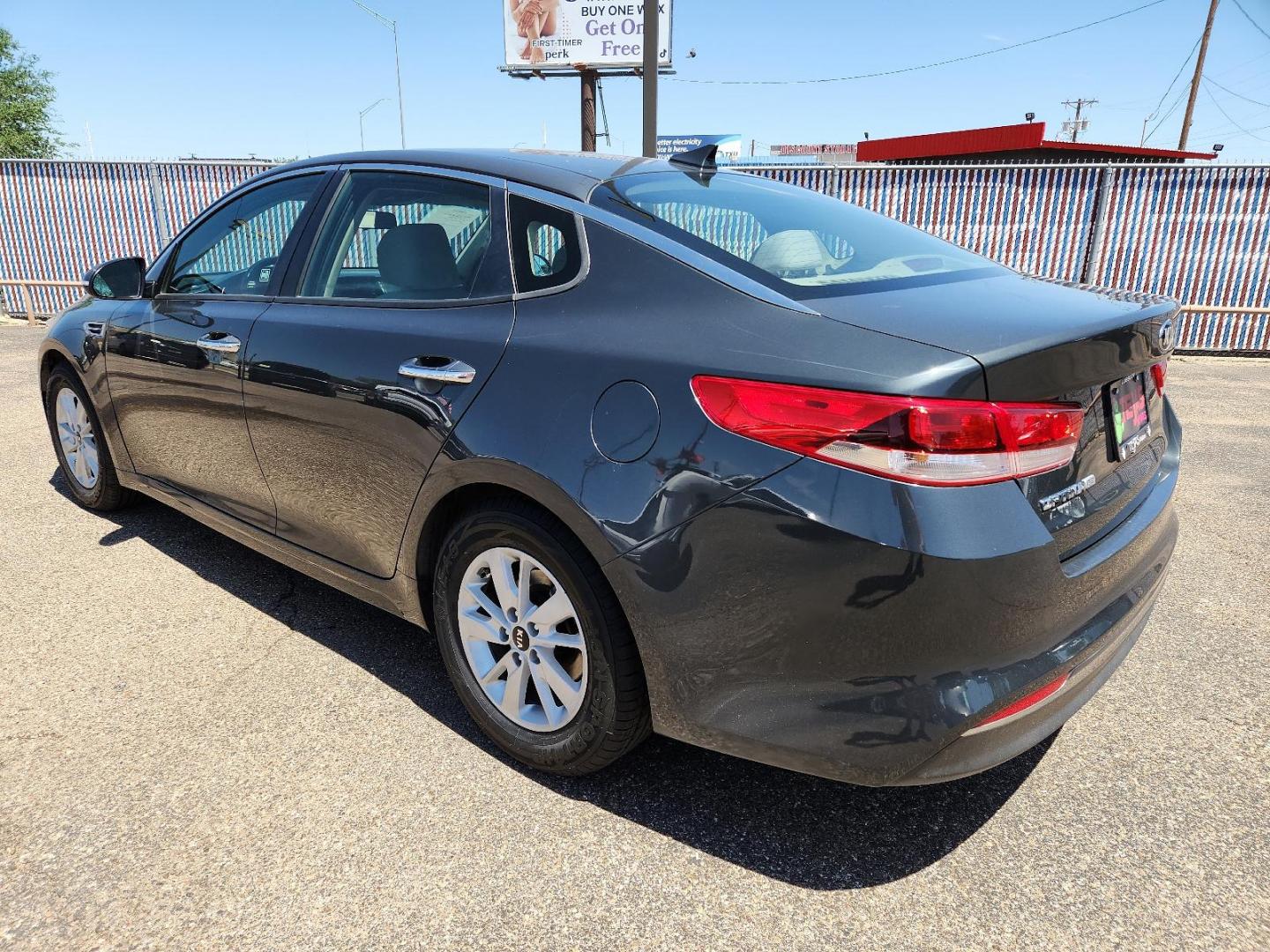 2016 GRAY /Beige - BHH Kia Optima LX (KNAGT4L32G5) with an Engine: 2.4L DOHC I4 GDI engine, located at 4110 Avenue Q, Lubbock, 79412, 33.556553, -101.855820 - 05/04/2024 inspection in envelope god 05/10/2024 key in envelope god - Photo#2