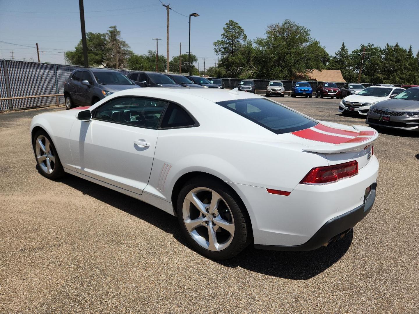 2014 WHITE Chevrolet Camaro LT (2G1FC1E39E9) with an ENGINE, 3.6L SIDI DOHC V6 VVT engine, located at 4110 Avenue Q, Lubbock, 79412, 33.556553, -101.855820 - Photo#2