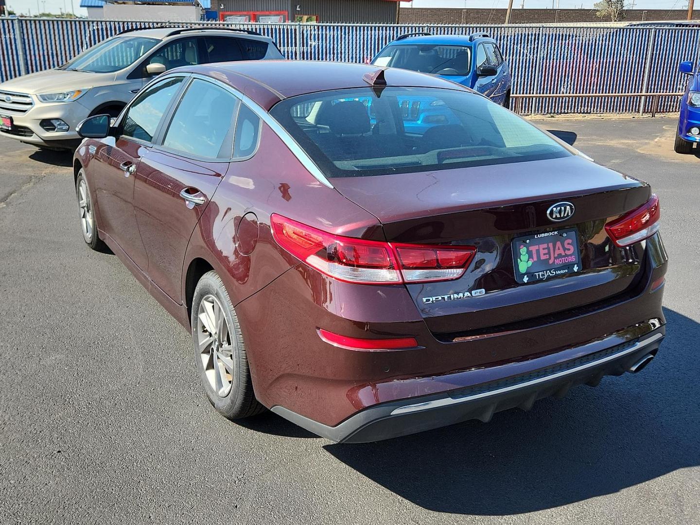 2020 PURPLE Kia Optima LX (5XXGT4L37LG) with an Engine: 2.4L DOHC I4 GDI engine, located at 4110 Avenue Q, Lubbock, 79412, 33.556553, -101.855820 - 06/06/2024 INSPECTION IN ENVELOPE GOD 06/08/2024 KEY IN ENVELOPE GOD - Photo#2