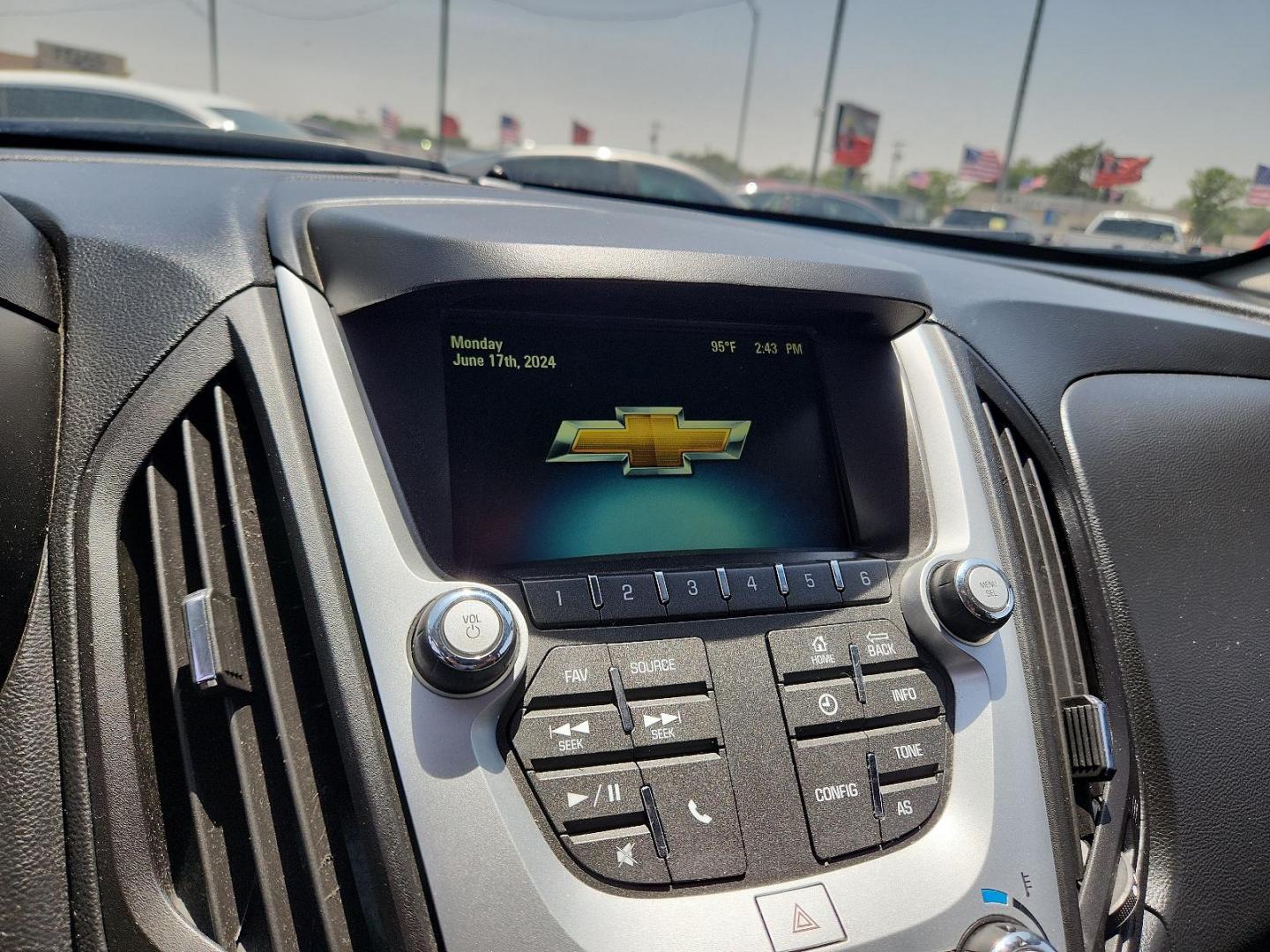 2017 Black Chevrolet Equinox LS (2GNFLEEKXH6) with an ENGINE, 2.4L DOHC 4-CYLINDER SIDI (SPARK IGNITION DIRECT INJECTION) engine, located at 4110 Avenue Q, Lubbock, 79412, 33.556553, -101.855820 - INSPECTION IN ENVELOPE GOD 06/13/2024 KEY IN ENVELOPE GOD - Photo#8