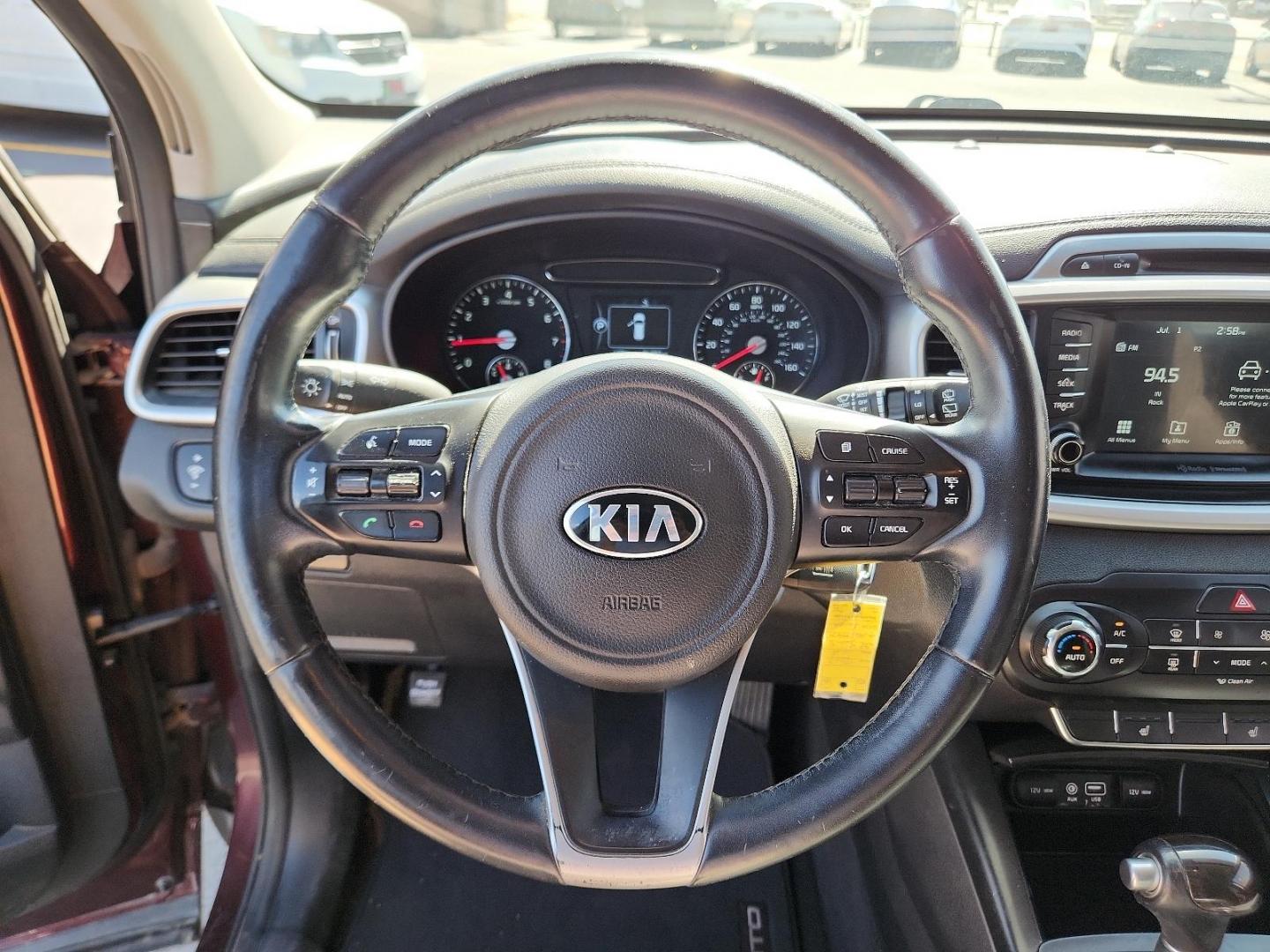 2017 PURPLE Kia Sorento LX (5XYPG4A34HG) with an Engine: 2.4L DOHC GDI I4 engine, located at 4110 Avenue Q, Lubbock, 79412, 33.556553, -101.855820 - 06/07/2024 INSPECTION IN ENVELOPE GOD 06/13/2024 KEY IN ENVELOPE GOD - Photo#10