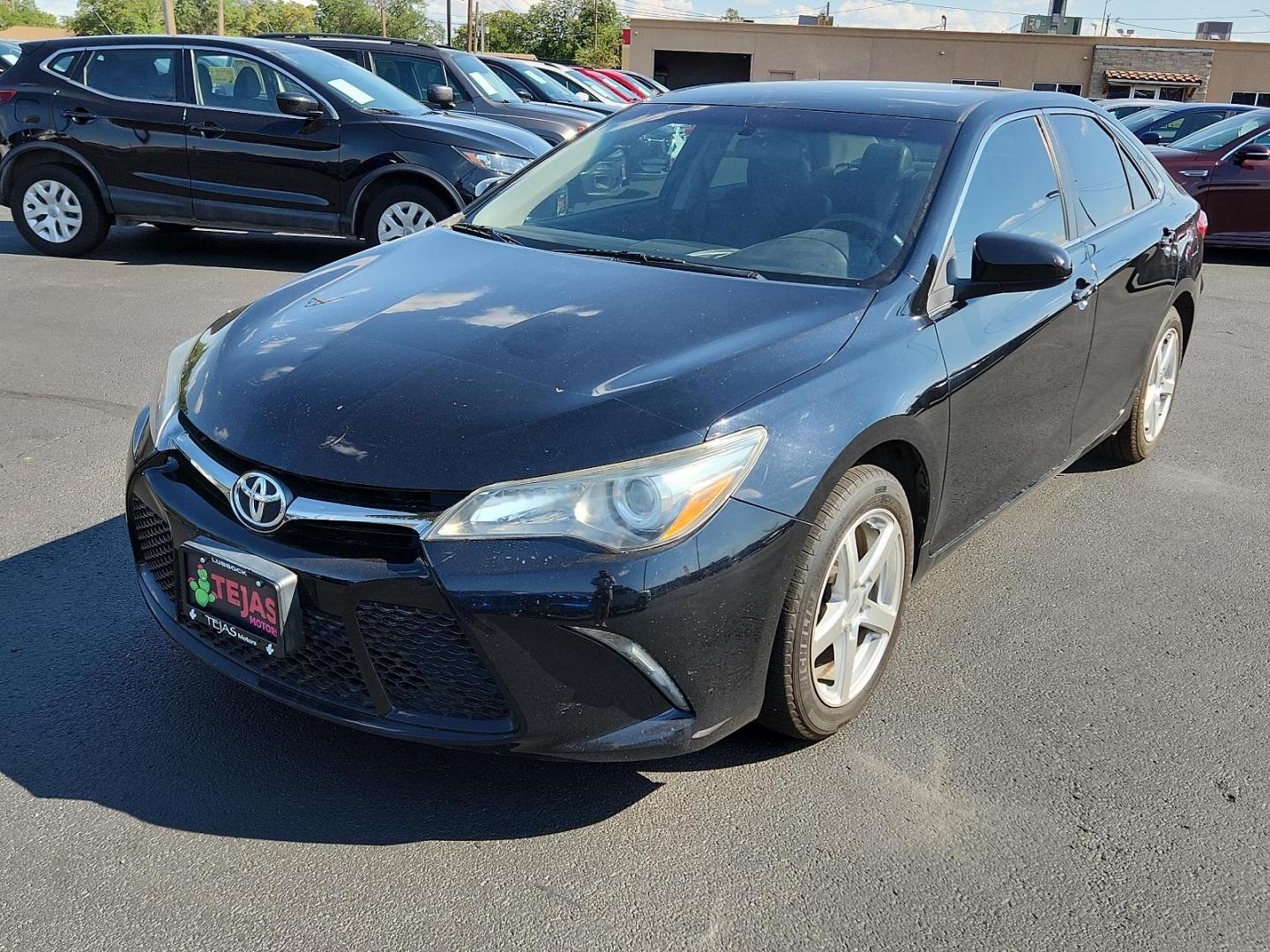 2017 BLACK Toyota Camry SE (4T1BF1FK0HU) with an Engine: 2.5L I-4 DOHC SMPI engine, located at 4110 Avenue Q, Lubbock, 79412, 33.556553, -101.855820 - 06/13/2024 KEY IN ENVELOPE GOD 06/14/2024 INSPECTION IN ENVELOPE GOD - Photo#3