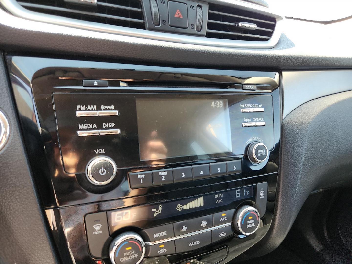 2016 RED Nissan Rogue SV (KNMAT2MT7GP) with an Engine: 2.5L DOHC 16-Valve I4 -inc: ECO mode engine, located at 4110 Avenue Q, Lubbock, 79412, 33.556553, -101.855820 - 06/11/2024 INSPECTION IN ENVELOPE GOD 06/18/2024 KEY IN ENVELOPE GOD - Photo#8