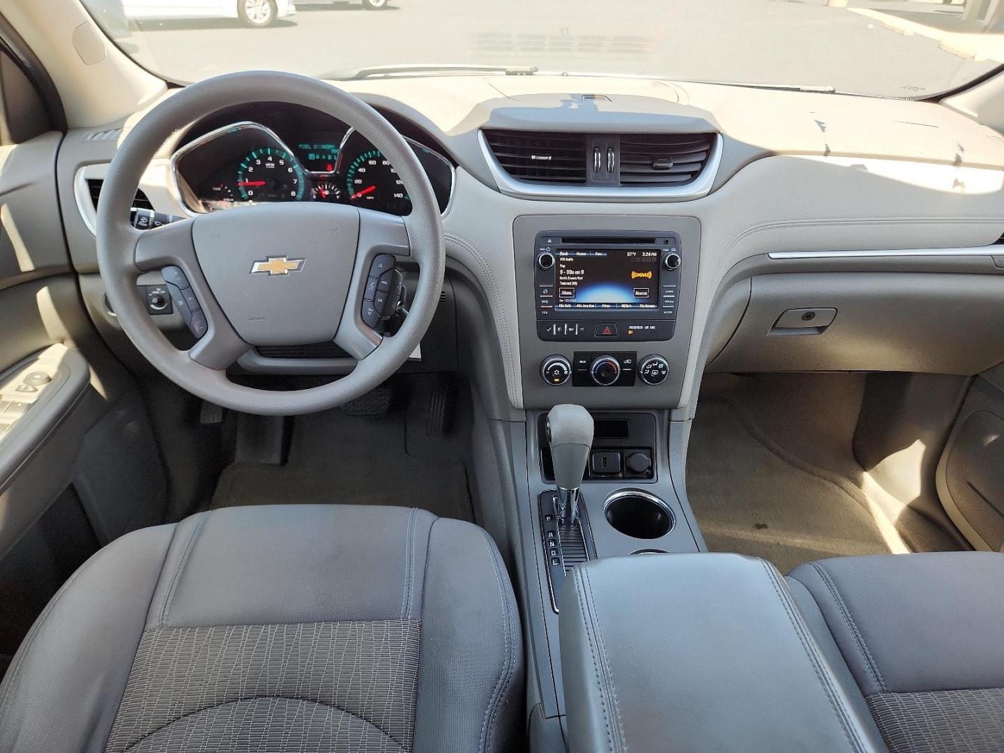 2015 SILVER Chevrolet Traverse LS (1GNKRFED8FJ) with an ENGINE, 3.6L SIDI V6 engine, located at 4110 Avenue Q, Lubbock, 79412, 33.556553, -101.855820 - 06/14/2024INSPECTION IN ENVELOPE GOD 06/25/2024 key in envelope god - Photo#5