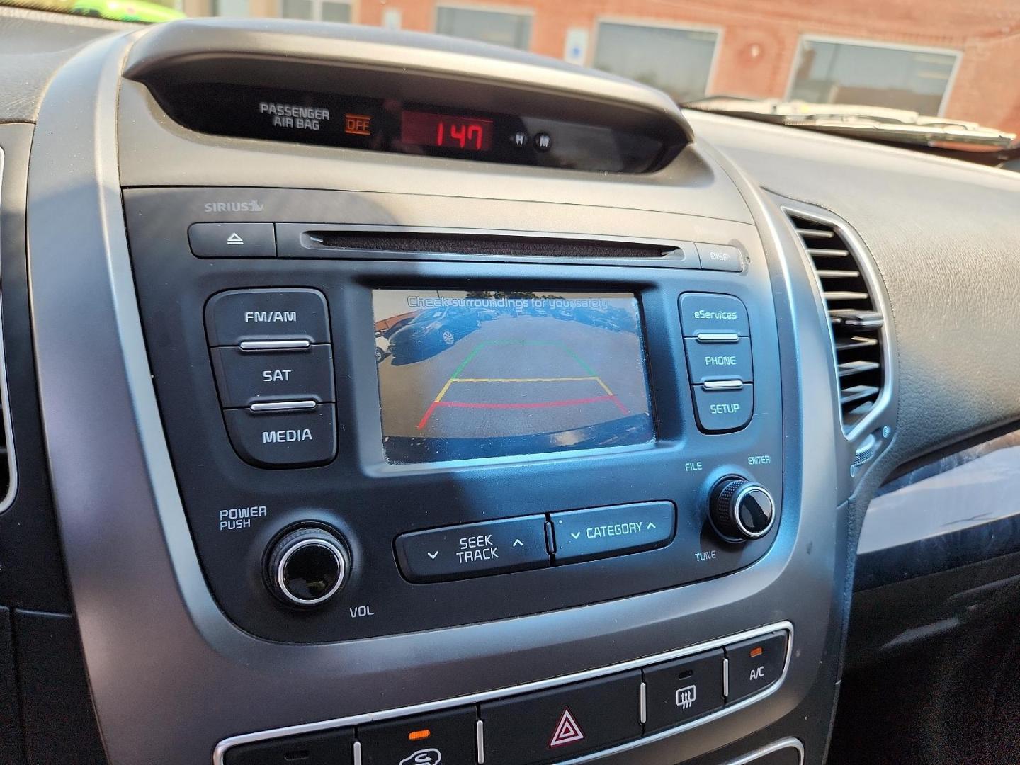 2015 BLACK Kia Sorento LX (5XYKTCA66FG) with an Engine: 2.4L I4 GDI DOHC w/Dual CVVT engine, located at 4110 Avenue Q, Lubbock, 79412, 33.556553, -101.855820 - 06/19/2024 KEY IN ENVELOPE GOD 06/29/2024 INSPECTION IN ENVELOPE GOD - Photo#7