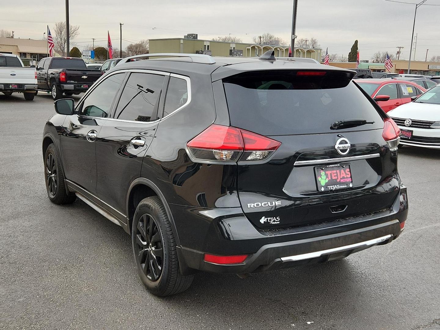 2017 BLACK Nissan Rogue S (KNMAT2MT4HP) with an Engine: 2.5L DOHC 16-Valve I4 -inc: ECO mode engine, located at 4110 Avenue Q, Lubbock, 79412, 33.556553, -101.855820 - Photo#2