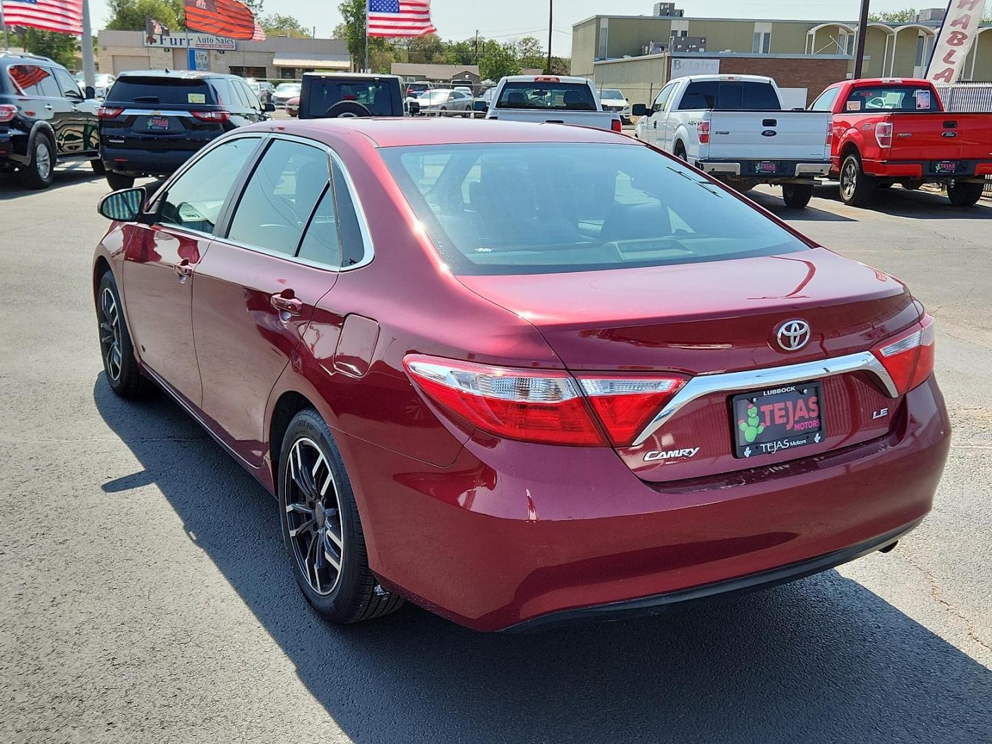 2017 RED Toyota Camry LE (4T1BF1FK4HU) with an Engine: 2.5L I-4 DOHC SMPI engine, located at 4110 Avenue Q, Lubbock, 79412, 33.556553, -101.855820 - 06/29/2024 INSPECTION IN ENVELOPE GOD 07/03/2024 key in envelope god - Photo#2