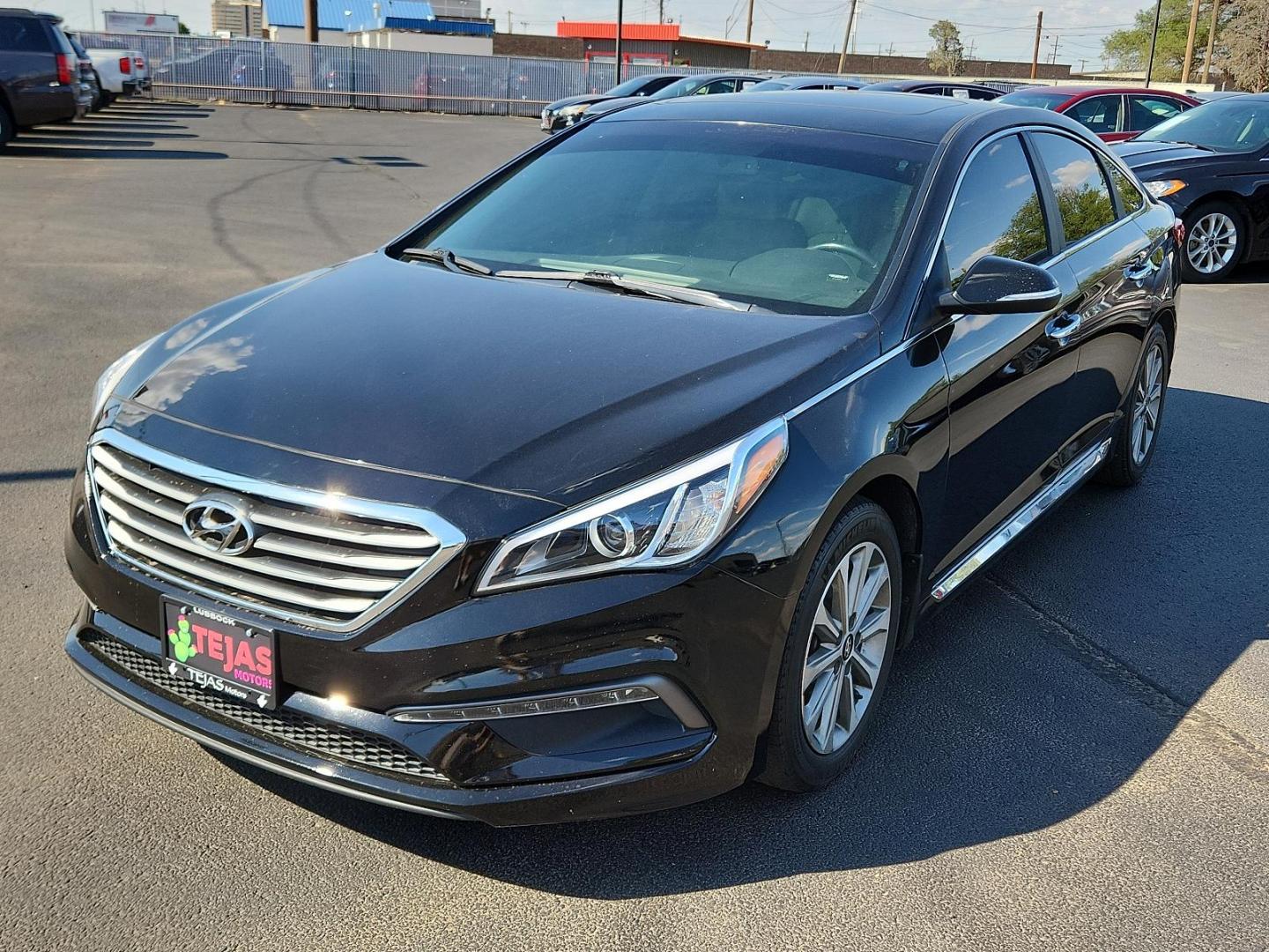 2017 BLACK Hyundai Sonata Limited (5NPE34AF7HH) with an Engine: 2.4L GDI 4-Cylinder engine, located at 4110 Avenue Q, Lubbock, 79412, 33.556553, -101.855820 - 07/13/2024 KEY IN ENVELOPE GOD - Photo#3