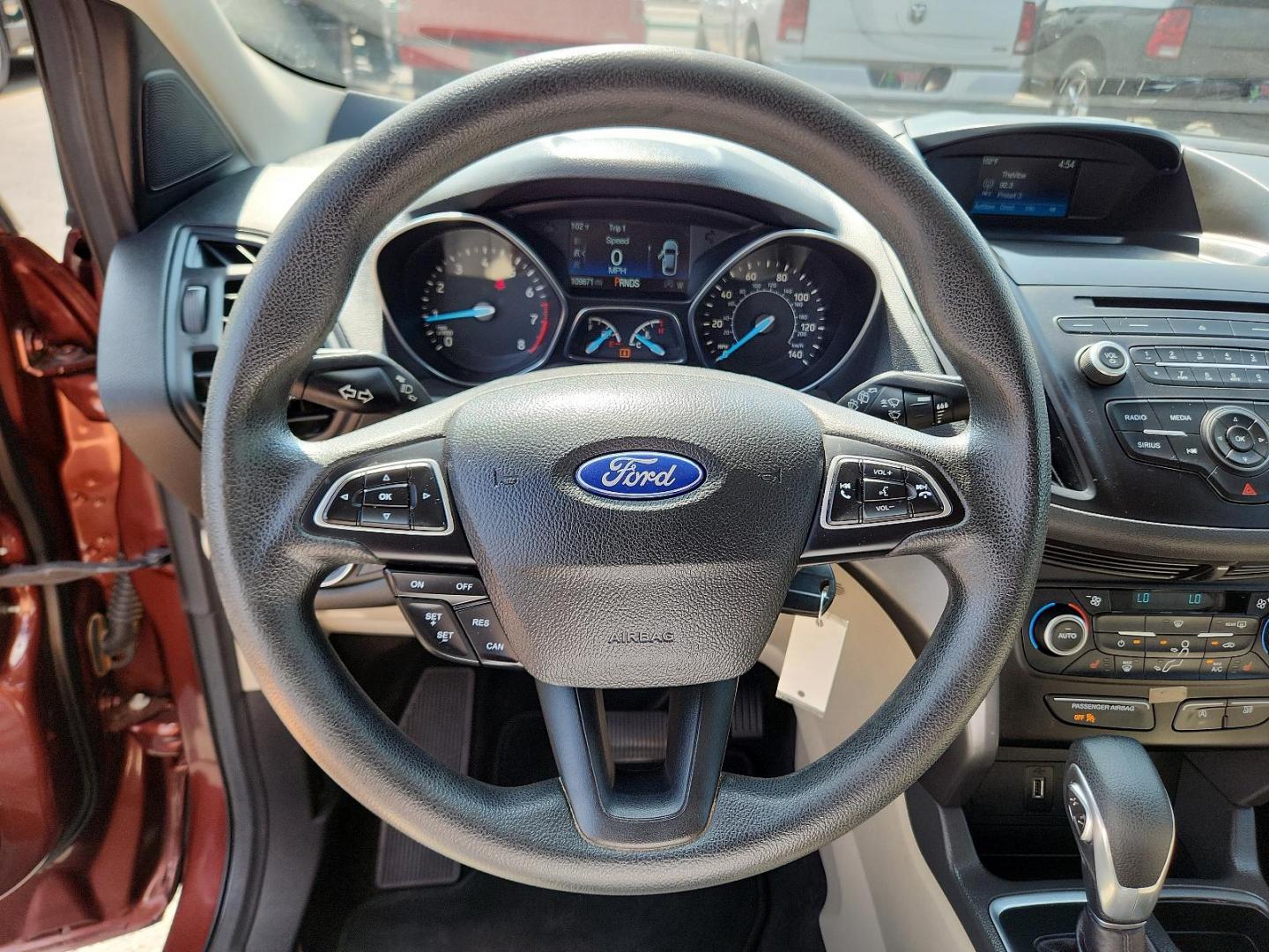 2018 RED Ford Escape SE (1FMCU0GD8JU) with an ENGINE: 1.5L ECOBOOST engine, located at 4110 Avenue Q, Lubbock, 79412, 33.556553, -101.855820 - 07/09/2024 KEY IN ENVELOPE GOD 07/13/2024 INSPECTION IN ENVELOPE GOD - Photo#10