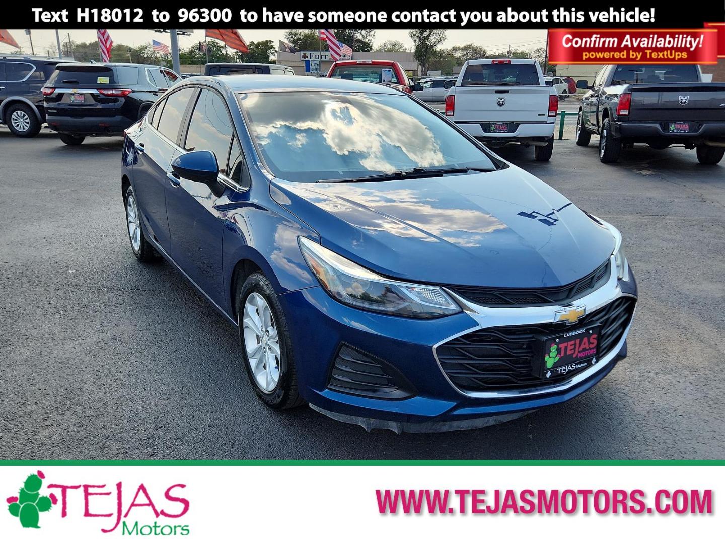 2019 BLUE Chevrolet Cruze LT (1G1BE5SMXK7) with an ENGINE, 1.4L TURBO DOHC 4-CYLINDER DI engine, located at 4110 Avenue Q, Lubbock, 79412, 33.556553, -101.855820 - Photo#0