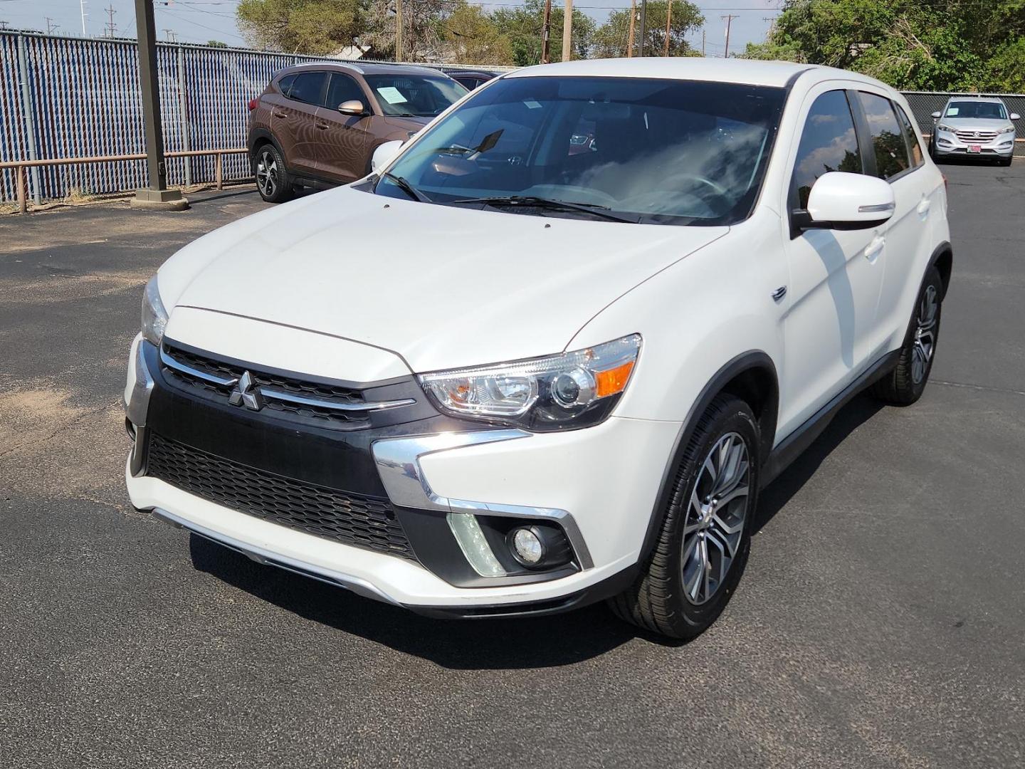 2019 Pearl White - W13 /Black - 23L Mitsubishi Outlander Sport SE 2.0 (JA4AP4AU7KU) with an Engine: 2.0L MIVEC DOHC 16-valve 4-Cylinder engine, located at 4110 Avenue Q, Lubbock, 79412, 33.556553, -101.855820 - Photo#3