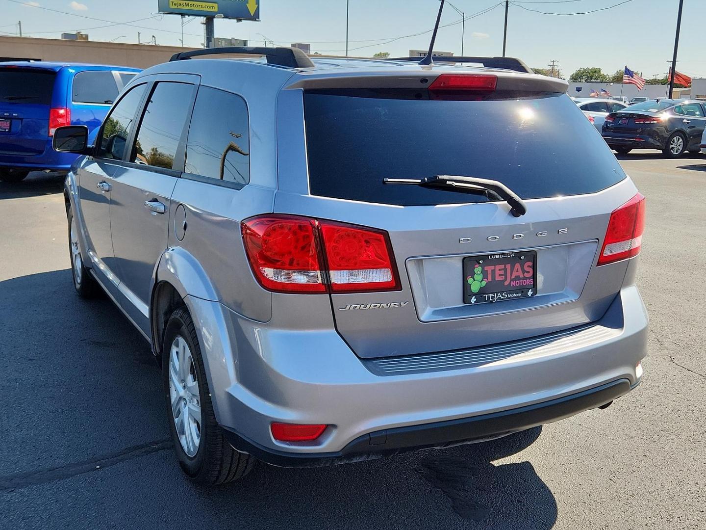 2019 SILVER Dodge Journey SE (3C4PDCBBXKT) with an ENGINE: 2.4L I4 DOHC 16V DUAL VVT engine, located at 4110 Avenue Q, Lubbock, 79412, 33.556553, -101.855820 - 08/09/2024 INSPECTION AND KEY IN ENVELOPE GOD - Photo#2