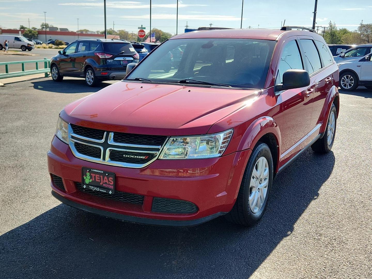 2018 RED Dodge Journey SE (3C4PDCAB8JT) with an ENGINE: 2.4L I4 DOHC 16V DUAL VVT engine, located at 4110 Avenue Q, Lubbock, 79412, 33.556553, -101.855820 - 08/17/2024 KEY IN ENVELOPE GOD - Photo#3