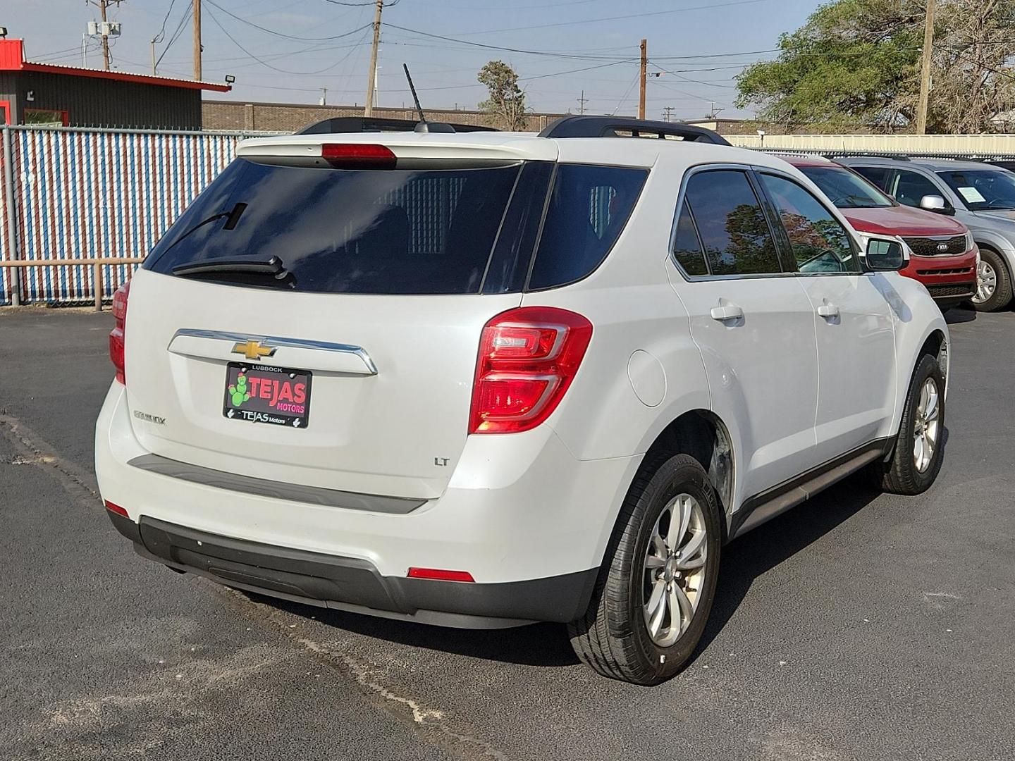 2017 WHITE Chevrolet Equinox LT (2GNALCEK5H1) with an ENGINE, 2.4L DOHC 4-CYLINDER SIDI (SPARK IGNITION DIRECT INJECTION) engine, located at 4110 Avenue Q, Lubbock, 79412, 33.556553, -101.855820 - 09/26/2024 INSPECTION IN ENVELOPE GOD 10/04/2024 KEY IN ENVELOPE GOD - Photo#1