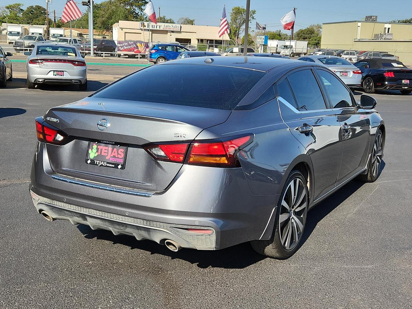 2020 GRAY Nissan Altima 2.5 SR (1N4BL4CVXLN) with an Engine: 2.5L DOHC 16-Valve 4-Cylinder engine, located at 4110 Avenue Q, Lubbock, 79412, 33.556553, -101.855820 - 09/26/2024 INSPECTION IN ENVELOPE GOD 10/08/2024 KEY IN ENVELOPE GOD - Photo#1