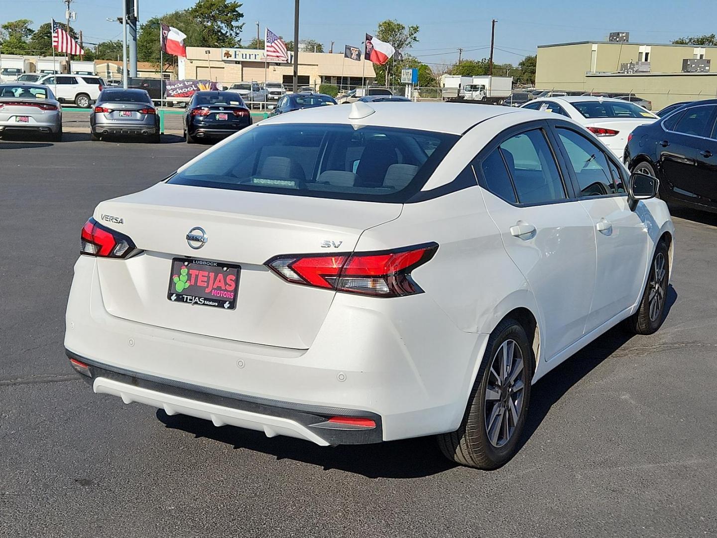 2020 WHITE Nissan Versa SV (3N1CN8EV1LL) with an Engine: 1.6L DOHC 16-Valve 4-Cylinder engine, located at 4110 Avenue Q, Lubbock, 79412, 33.556553, -101.855820 - 09/21/2024 INSPECTION IN ENVELOPE GOD 09/27/2024 KEY IN ENVELOPE GOD - Photo#1