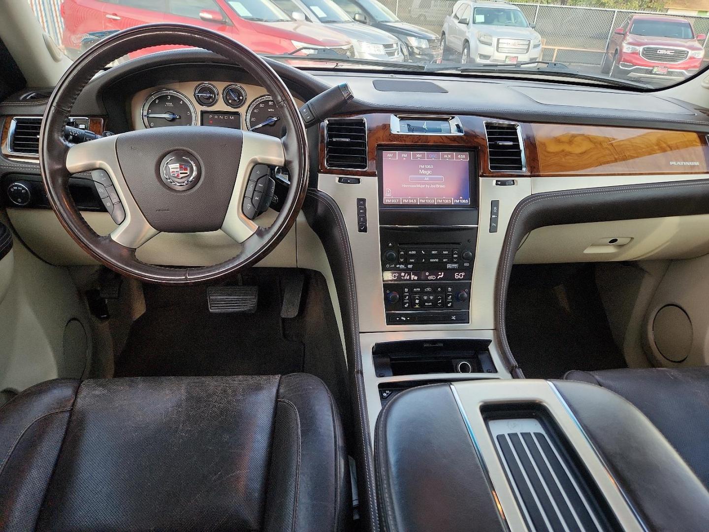 2014 WHITE Cadillac Escalade ESV Platinum (1GYS4KEF6ER) with an ENGINE, VORTEC 6.2L VARIABLE VALVE TIMING V8 SFI, ACTIVE FUEL MANAGEMENT, WITH E85 FLEXFUEL CAPABILITY engine, located at 4110 Avenue Q, Lubbock, 79412, 33.556553, -101.855820 - 10/11/2024 INSPECTION IN ENVELOPE GOD 10/12/2024 KEY IN ENVELOPE GOD - Photo#5