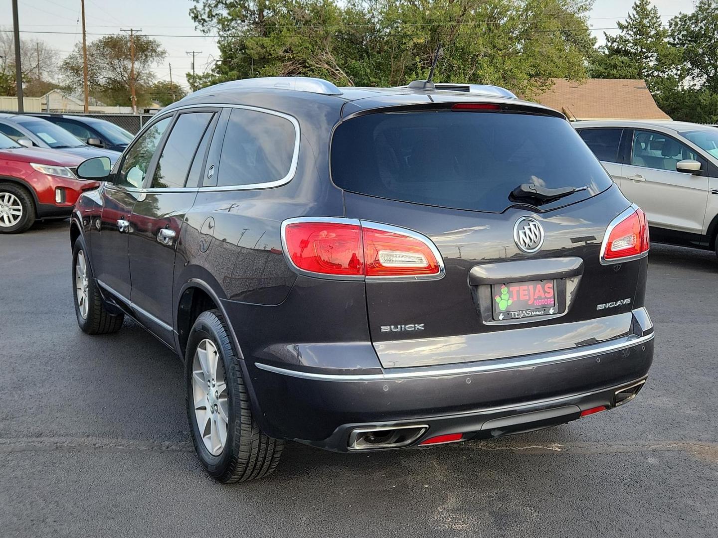 2017 GRAY Buick Enclave Convenience (5GAKRAKD8HJ) with an ENGINE, 3.6L VARIABLE VALVE TIMING V6 WITH SIDI (SPARK IGNITION DIRECT INJECTION), DOHC engine, located at 4110 Avenue Q, Lubbock, 79412, 33.556553, -101.855820 - 10/11/2024 INSPECTION IN ENVELOPE GOD 10/12/2024 KEY IN ENVELOPE GOD - Photo#2