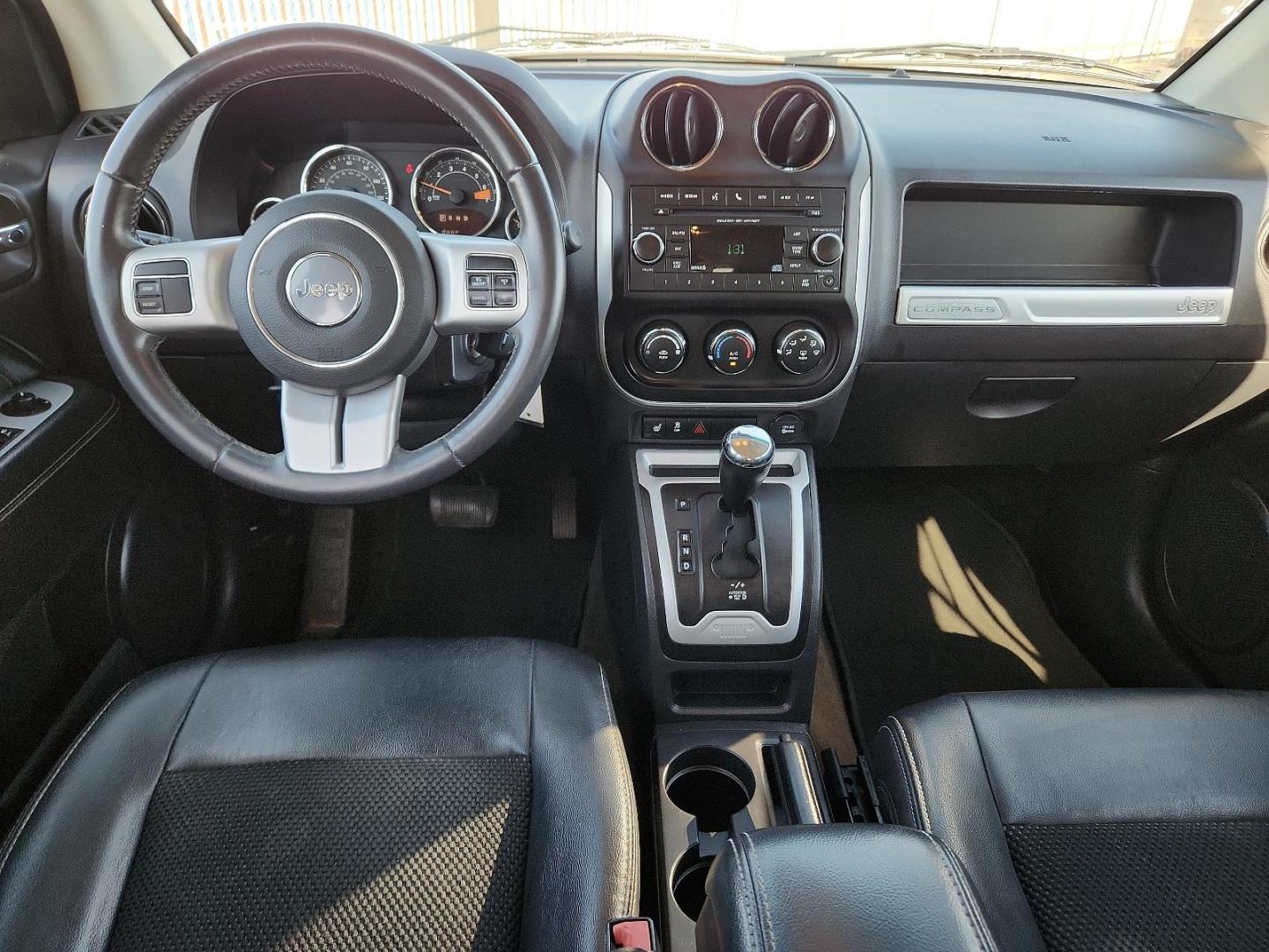 2017 SILVER Jeep Compass Latitude (1C4NJCEAXHD) with an ENGINE: 2.0L I4 DOHC 16V DUAL VVT engine, located at 4110 Avenue Q, Lubbock, 79412, 33.556553, -101.855820 - Photo#5