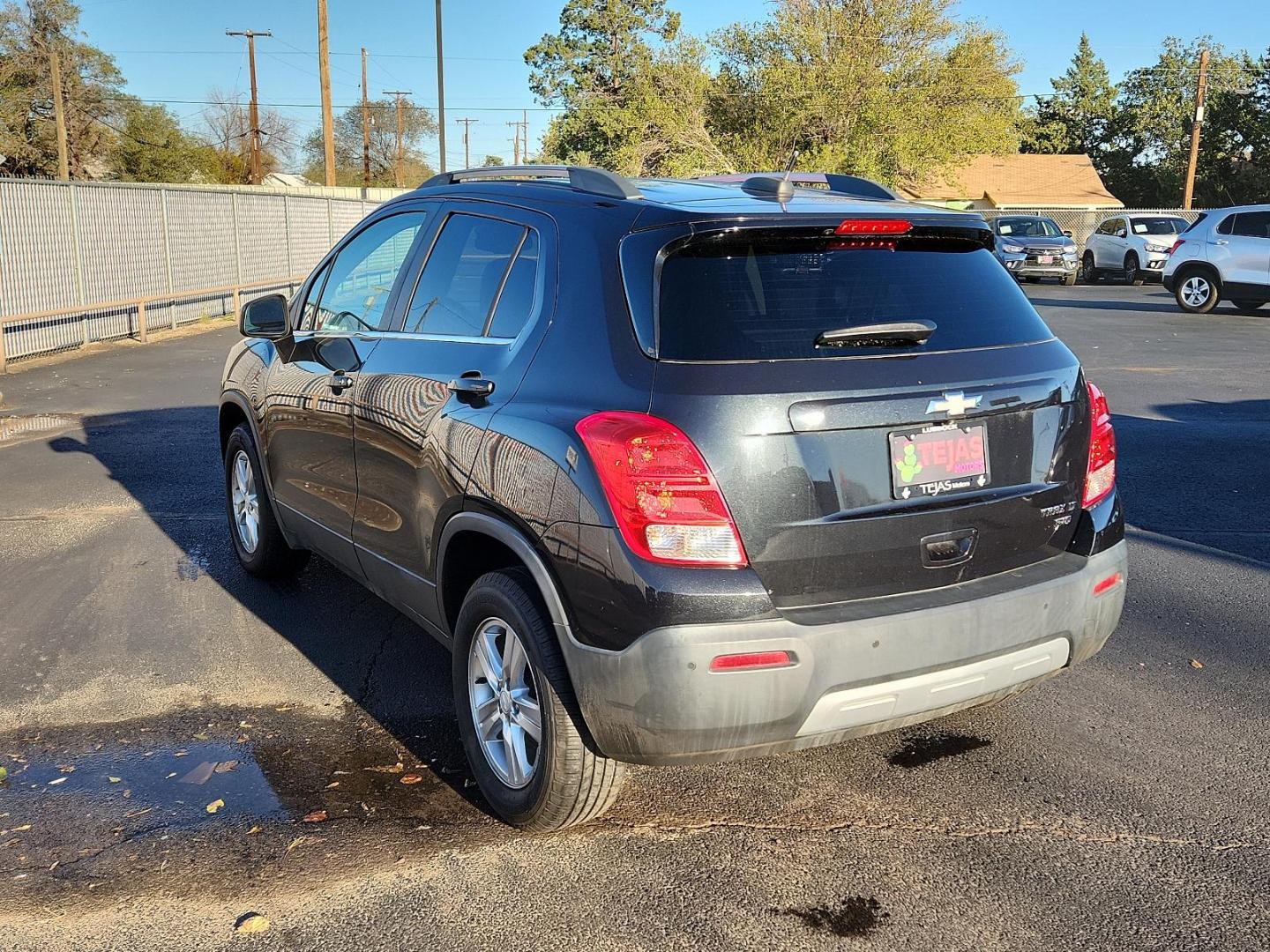 2015 GRAY Chevrolet Trax LT (3GNCJRSB6FL) with an ENGINE, ECOTEC TURBO 1.4L VARIABLE VALVE TIMING DOHC 4-CYLINDER SEQUENTIAL MFI engine, located at 4110 Avenue Q, Lubbock, 79412, 33.556553, -101.855820 - 11/01/2024 INSPECTION IN ENVELOPE GOD - Photo#3