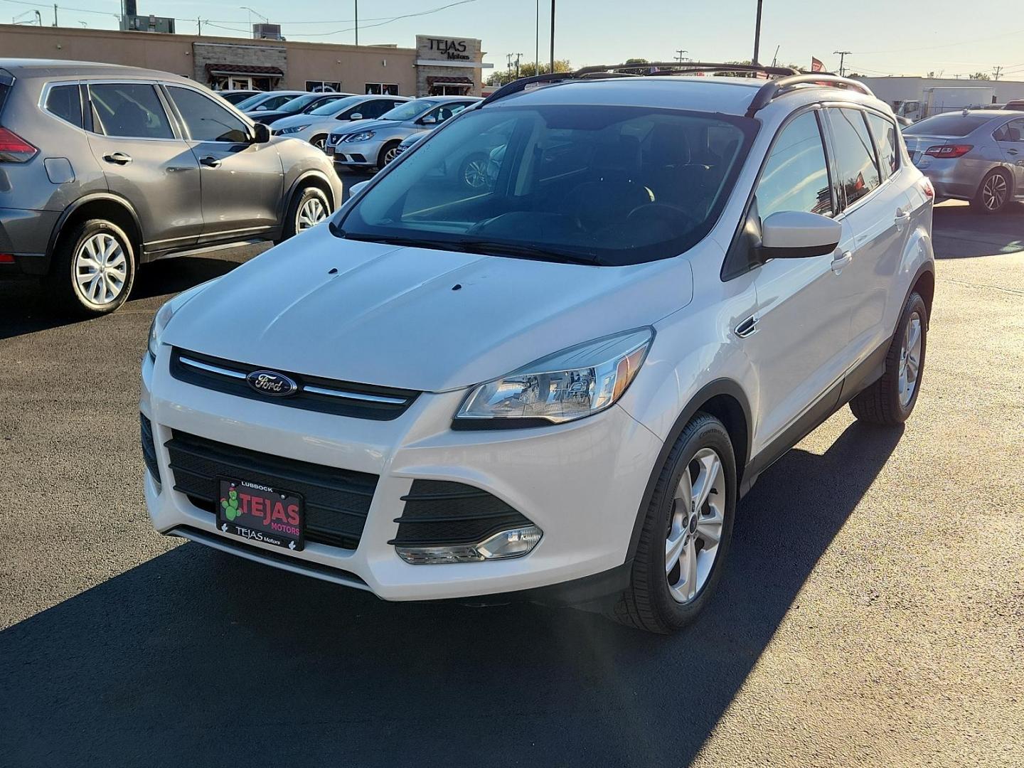 2016 WHITE Ford Escape SE (1FMCU0G99GU) with an ENGINE: 2.0L ECOBOOST engine, located at 4110 Avenue Q, Lubbock, 79412, 33.556553, -101.855820 - 11/06/2024 KEY IN ENVELOPE GOD 11/07/2024 INSPECTION IN EVELOPE GOD - Photo#3