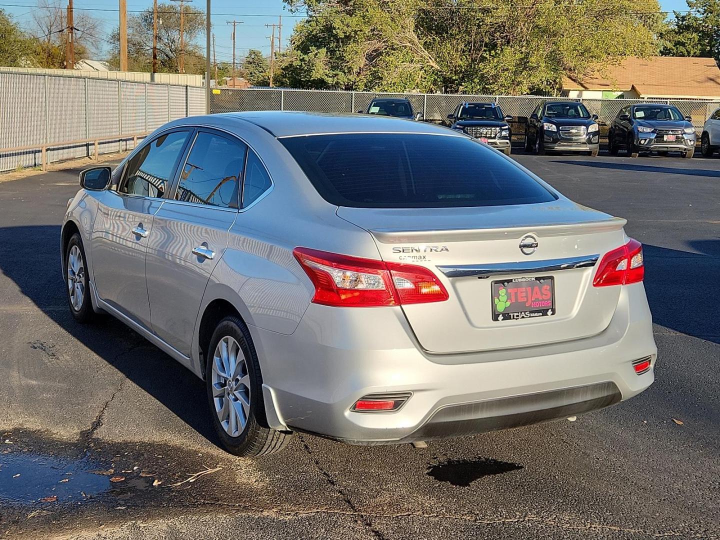 2019 SILVER Nissan Sentra S (3N1AB7AP7KY) with an Engine: 1.8L DOHC 16-Valve 4-Cylinder engine, located at 4110 Avenue Q, Lubbock, 79412, 33.556553, -101.855820 - 11/15/2024 INSPECTION IN ENVELOPE GOD 11/19/2024 KEY IN ENVELOPE GOD - Photo#2