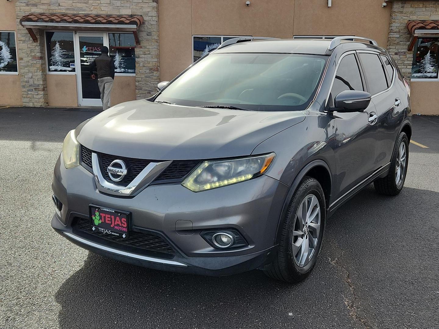 2015 GRAY Nissan Rogue SL (5N1AT2MT1FC) with an Engine: 2.5L DOHC 16-Valve I4 -inc: ECO mode engine, located at 4110 Avenue Q, Lubbock, 79412, 33.556553, -101.855820 - Photo#3