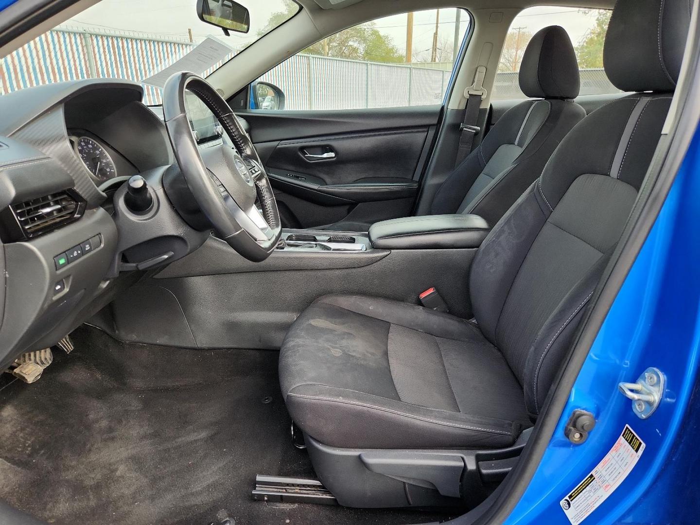 2021 BLUE /Charcoal - G Nissan Sentra SV (3N1AB8CV3MY) with an Engine: 2.0L DOHC 4-Cylinder engine, located at 4110 Avenue Q, Lubbock, 79412, 33.556553, -101.855820 - 11/23/2024 INSPECTION IN ENVELOPE GOD - Photo#9