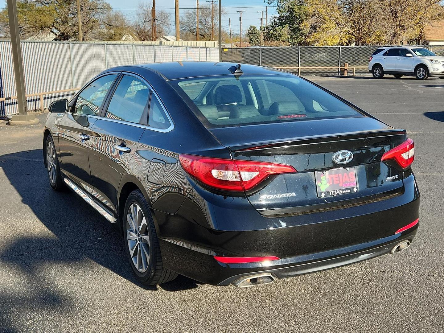 2015 BLACK Hyundai Sonata 2.4L Sport (5NPE34AF8FH) with an Engine: 2.4L GDI 4-Cylinder engine, located at 4110 Avenue Q, Lubbock, 79412, 33.556553, -101.855820 - 12/13/2024 INSPECTION IN ENVELOPE GOD 12/20/2024 KEY IN ENVELOPE GOD - Photo#2