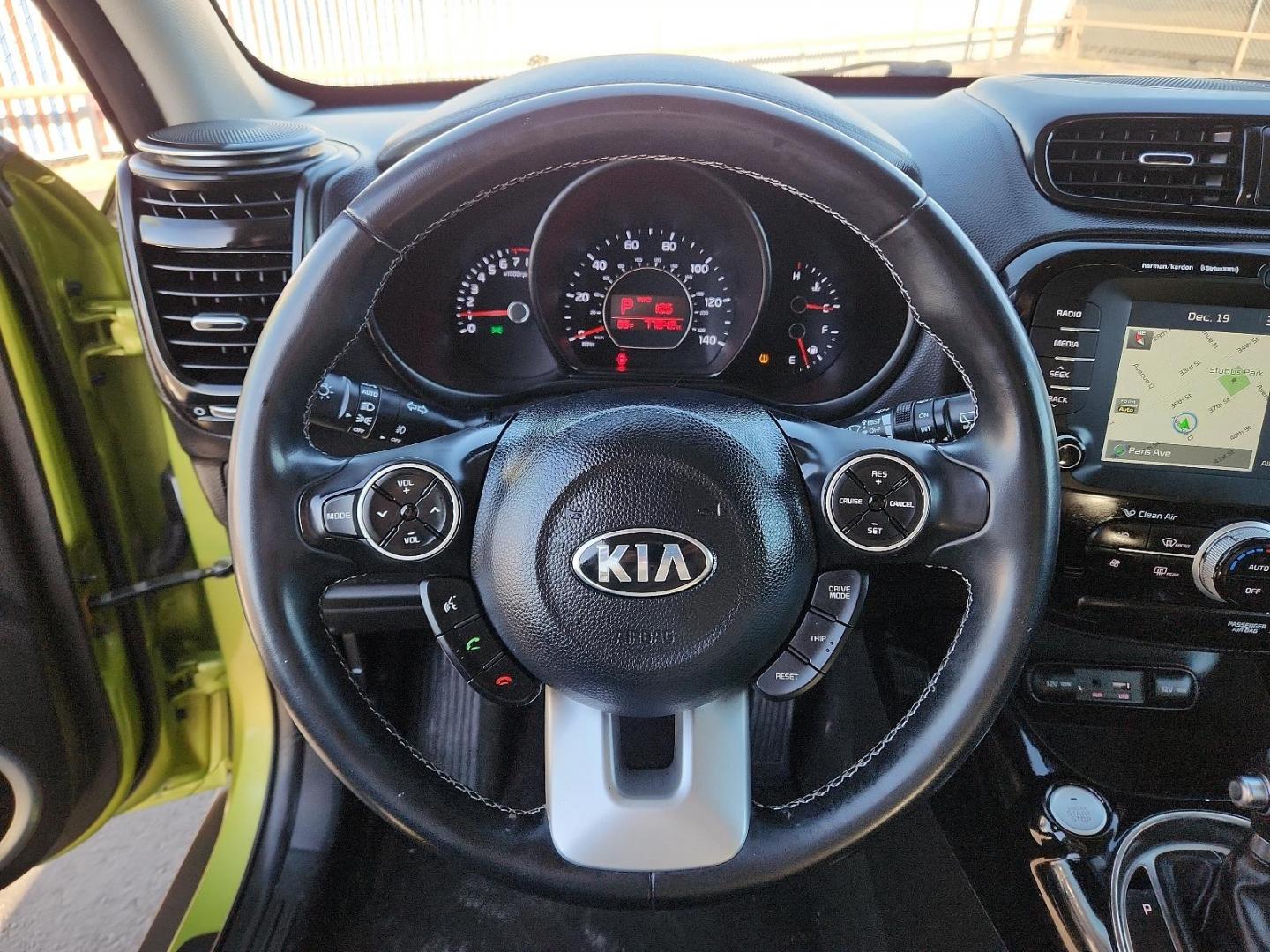 2018 GREEN Kia Soul + (KNDJP3A50J7) with an Engine: 2.0L GDI DOHC Dual CVVT I4 engine, located at 4110 Avenue Q, Lubbock, 79412, 33.556553, -101.855820 - Photo#10