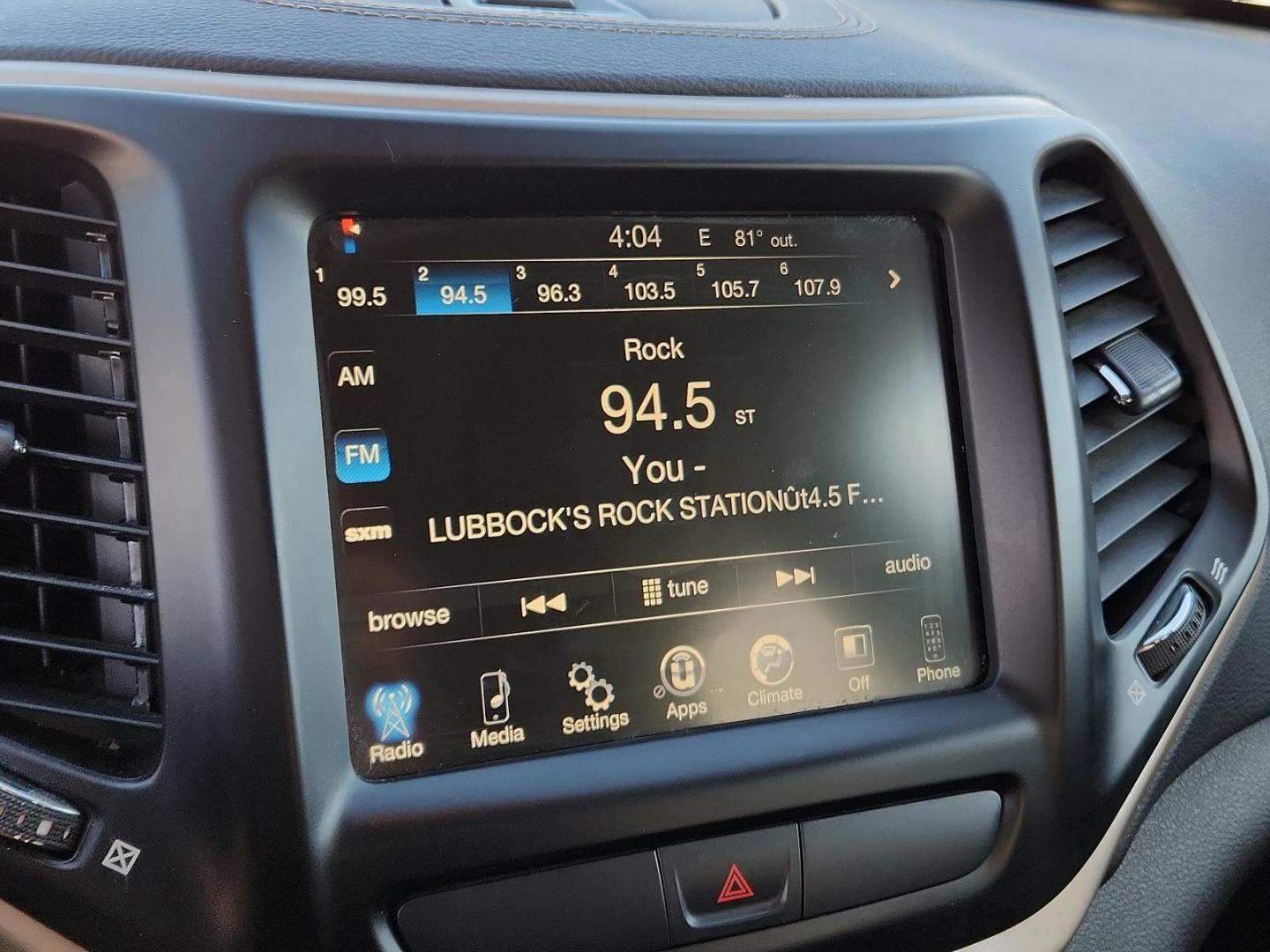 2016 WHITE Jeep Cherokee Latitude (1C4PJLCB9GW) with an ENGINE: 2.4L I4 MULTIAIR engine, located at 4110 Avenue Q, Lubbock, 79412, 33.556553, -101.855820 - 12/21/2024 INSPECTION IN ENVELOPE GOD 12/26/2024 KEY IN ENVELOPE GOD - Photo#8