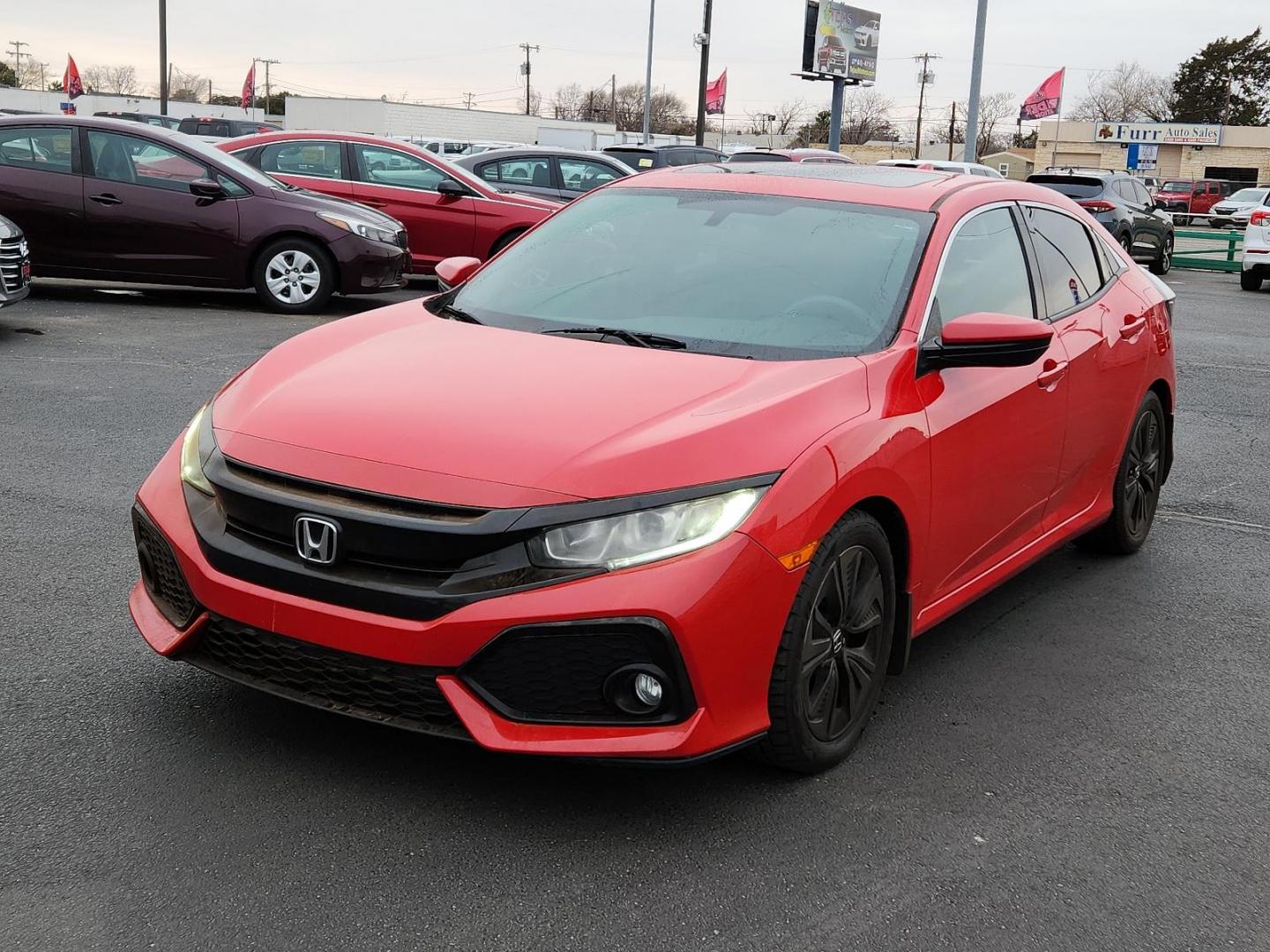 2018 RED Honda Civic Hatchback EX (SHHFK7H56JU) with an Engine: 1.5L I-4 DOHC 16-Valve Turbocharged engine, located at 4110 Avenue Q, Lubbock, 79412, 33.556553, -101.855820 - Photo#3