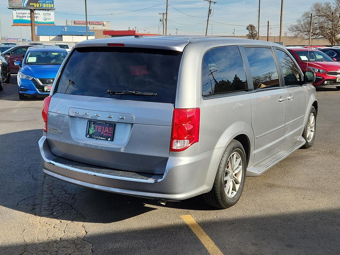 2017 SILVER Dodge Grand Caravan SE Plus (2C4RDGBG8HR) with an ENGINE: 3.6L V6 24V VVT FLEXFUEL engine, located at 4110 Avenue Q, Lubbock, 79412, 33.556553, -101.855820 - 02/11/2025 KEY IN ENVELOPE GOD - Photo#1