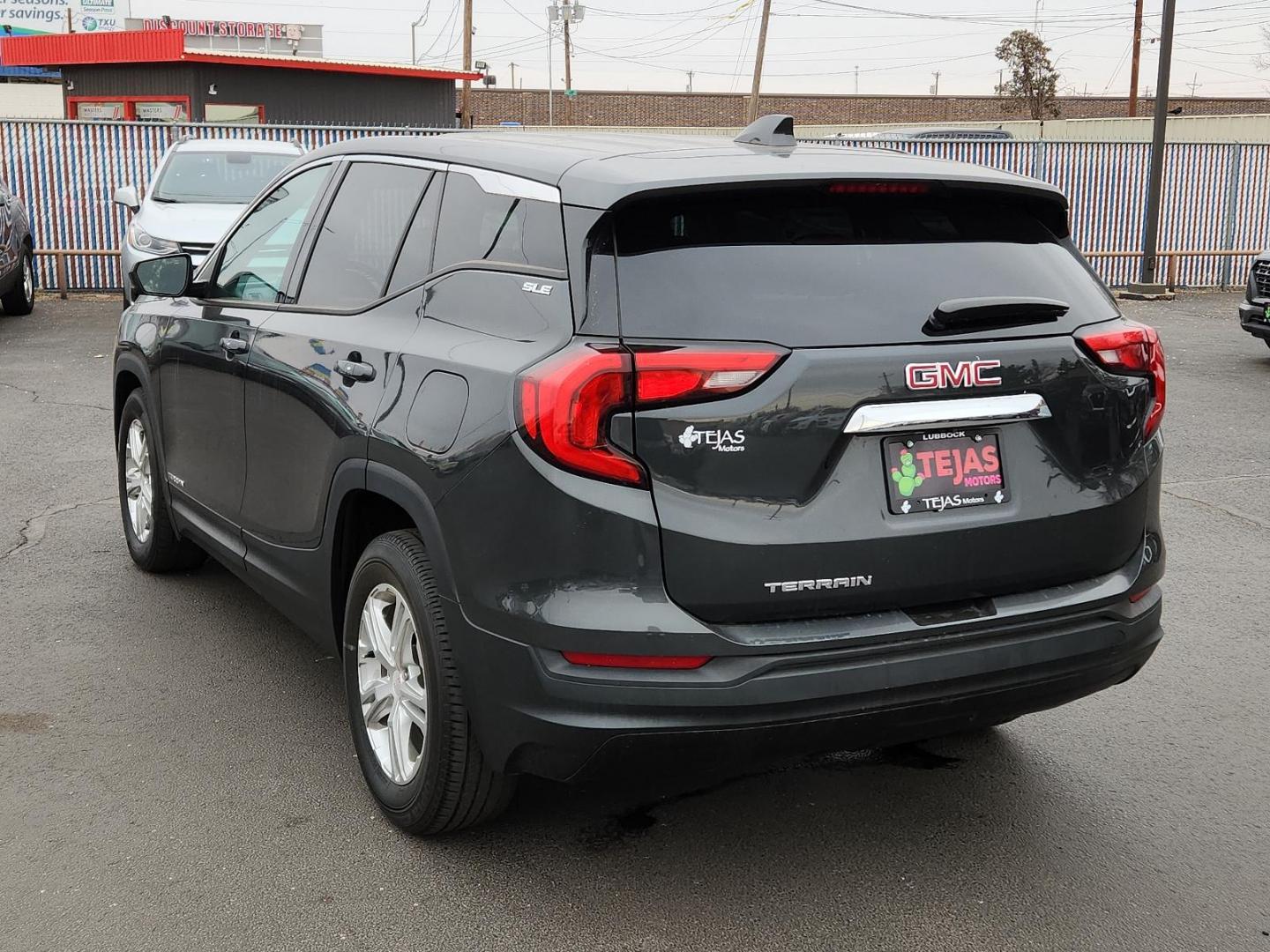 2018 GRAY GMC Terrain SLE (3GKALMEV4JL) with an ENGINE, 1.5L TURBO DOHC 4-CYLINDER, SIDI, VVT engine, located at 4110 Avenue Q, Lubbock, 79412, 33.556553, -101.855820 - 02/05/2025 KEY IN ENVELOPE GOD - Photo#2