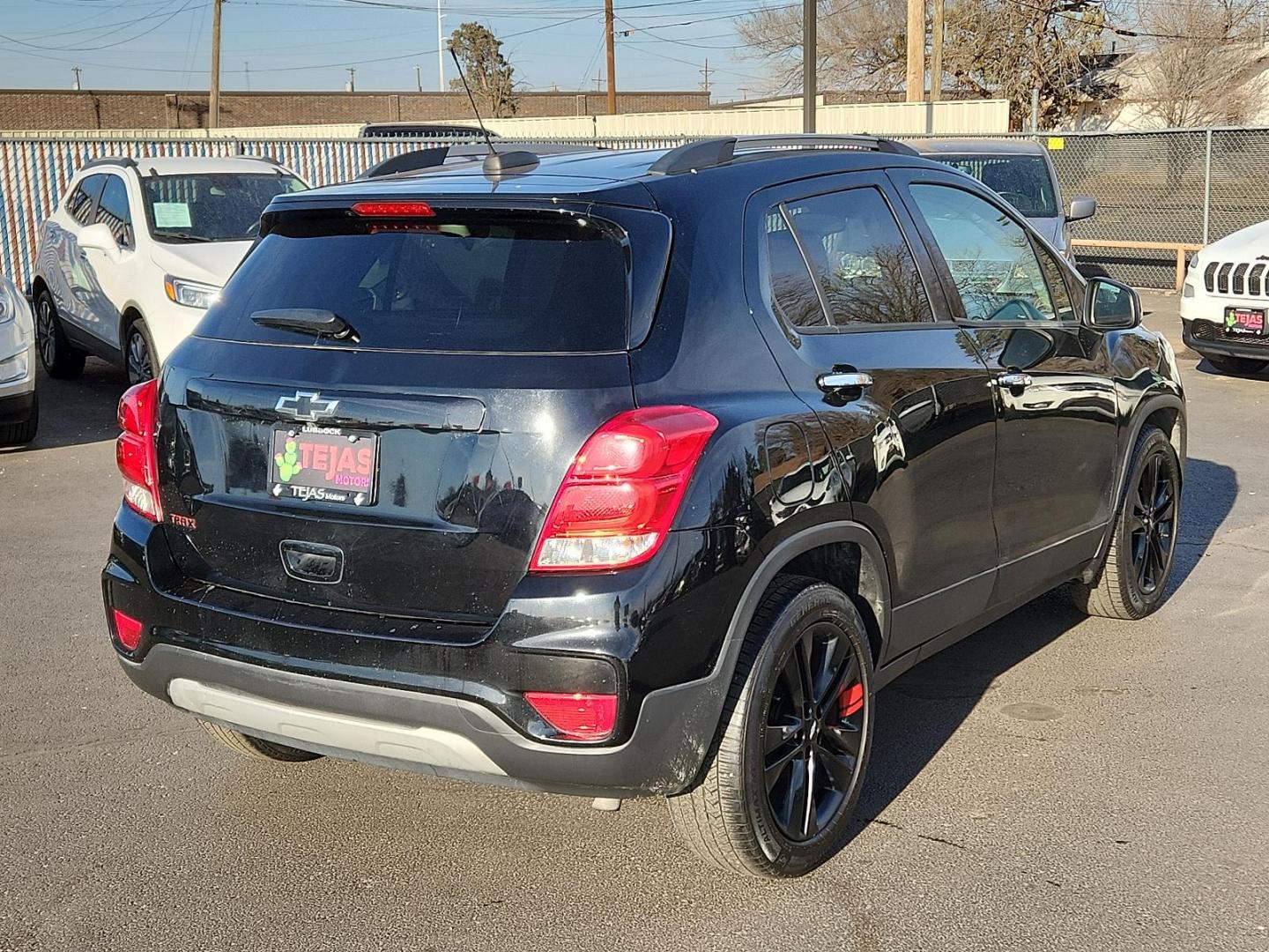 2019 BLACK Chevrolet Trax LT (3GNCJLSB2KL) with an ENGINE, ECOTEC TURBO 1.4L VARIABLE VALVE TIMING DOHC 4-CYLINDER SEQUENTIAL MFI engine, located at 4110 Avenue Q, Lubbock, 79412, 33.556553, -101.855820 - 02/13/2025 KEY IN ENVELOPE GOD - Photo#1