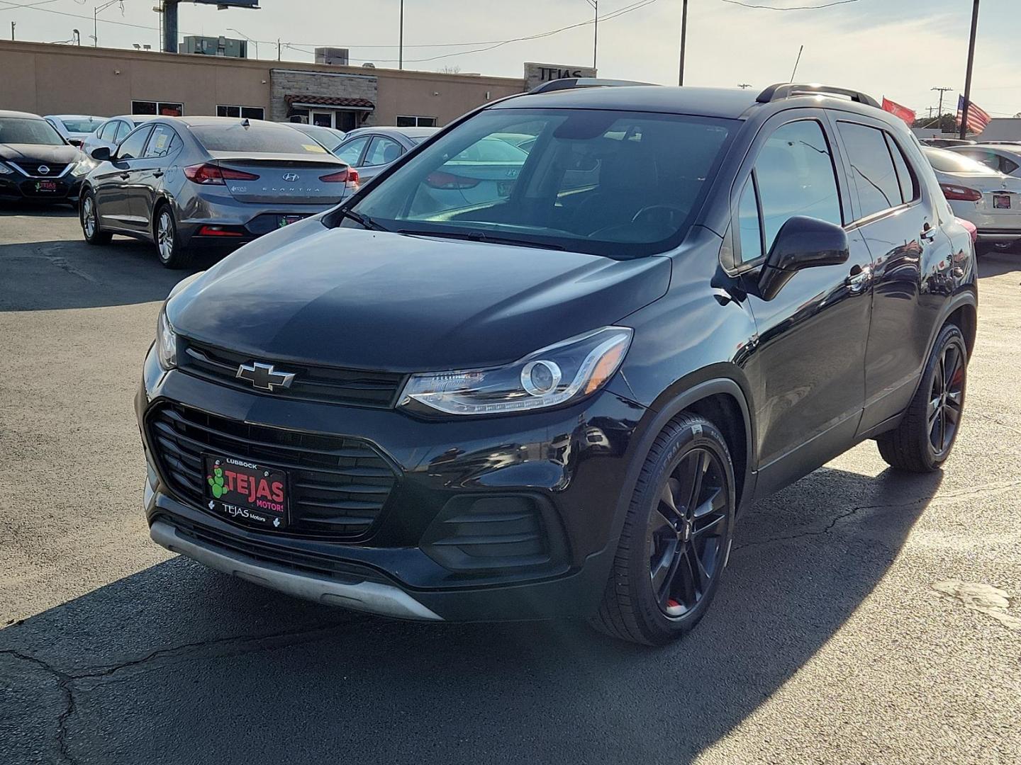 2019 BLACK Chevrolet Trax LT (3GNCJLSB2KL) with an ENGINE, ECOTEC TURBO 1.4L VARIABLE VALVE TIMING DOHC 4-CYLINDER SEQUENTIAL MFI engine, located at 4110 Avenue Q, Lubbock, 79412, 33.556553, -101.855820 - 02/13/2025 KEY IN ENVELOPE GOD - Photo#3