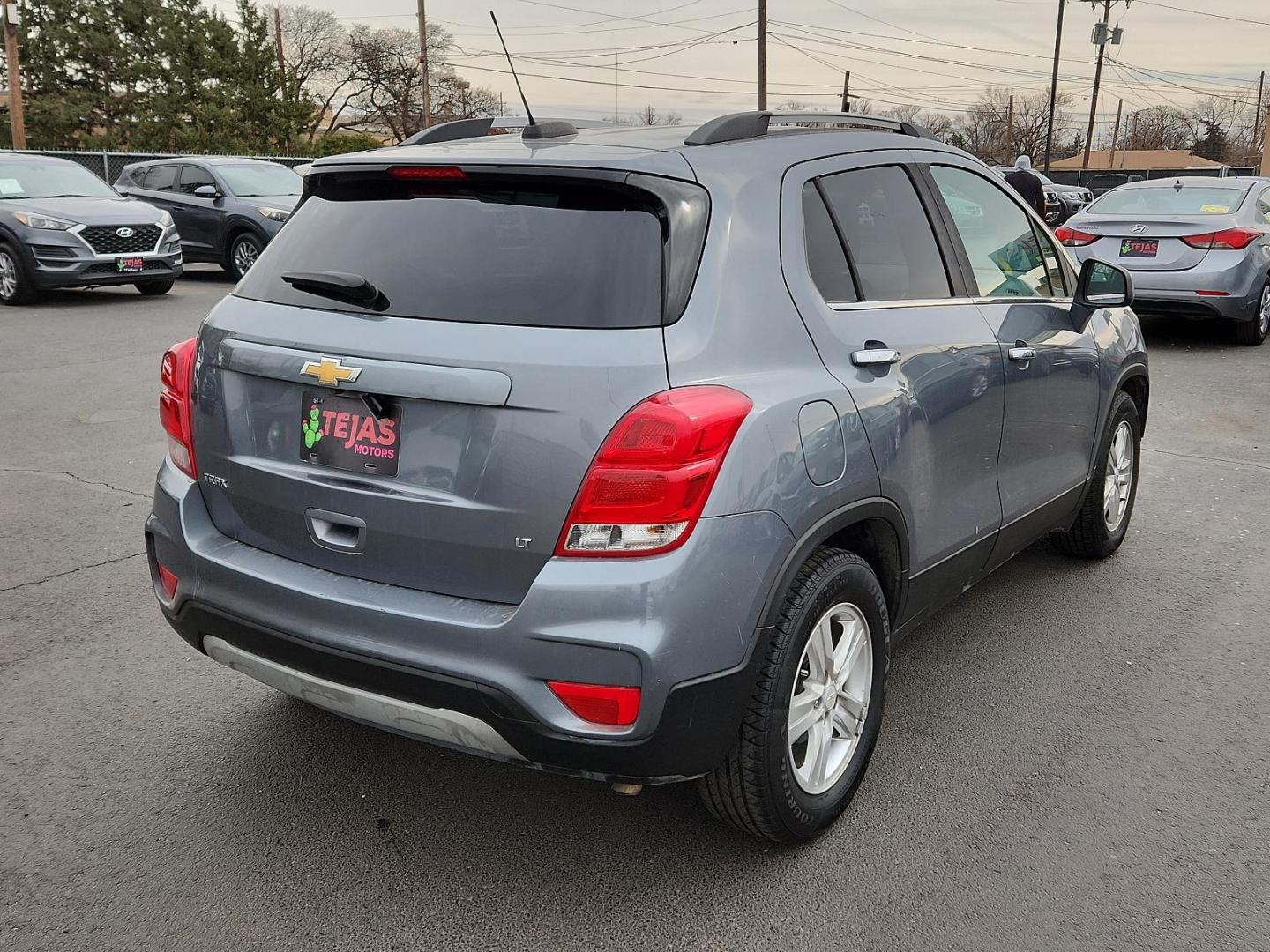 2019 GRAY Chevrolet Trax LT (KL7CJLSB0KB) with an ENGINE, ECOTEC TURBO 1.4L VARIABLE VALVE TIMING DOHC 4-CYLINDER SEQUENTIAL MFI engine, located at 4110 Avenue Q, Lubbock, 79412, 33.556553, -101.855820 - Photo#1