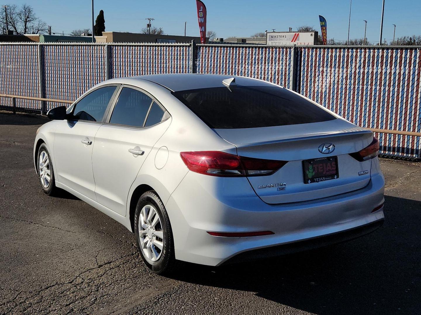 2017 Silver Hyundai Elantra SE (5NPD74LF7HH) with an Engine: 2.0L DOHC 16V 4-Cylinder D-CVVT GDI engine, located at 4110 Avenue Q, Lubbock, 79412, 33.556553, -101.855820 - 02/26/2025 KEY INENVELOPE GOD - Photo#2