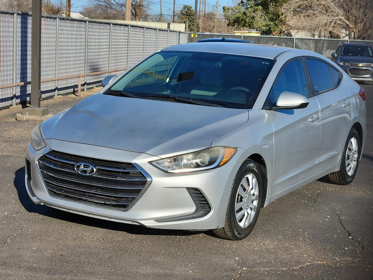 2017 Silver Hyundai Elantra SE (5NPD74LF7HH) with an Engine: 2.0L DOHC 16V 4-Cylinder D-CVVT GDI engine, located at 4110 Avenue Q, Lubbock, 79412, 33.556553, -101.855820 - 02/26/2025 KEY INENVELOPE GOD - Photo#3